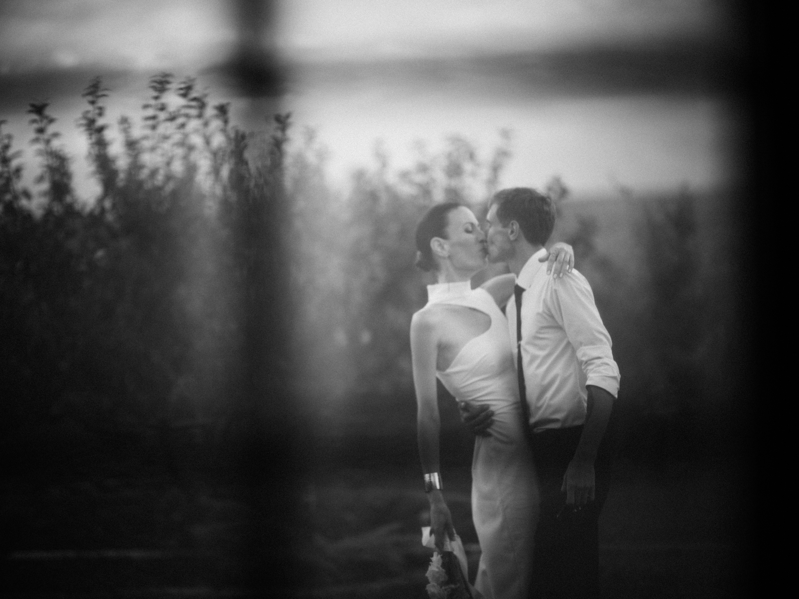 Свадебная прогулка на винодельне. Фотограф Олег Сотник