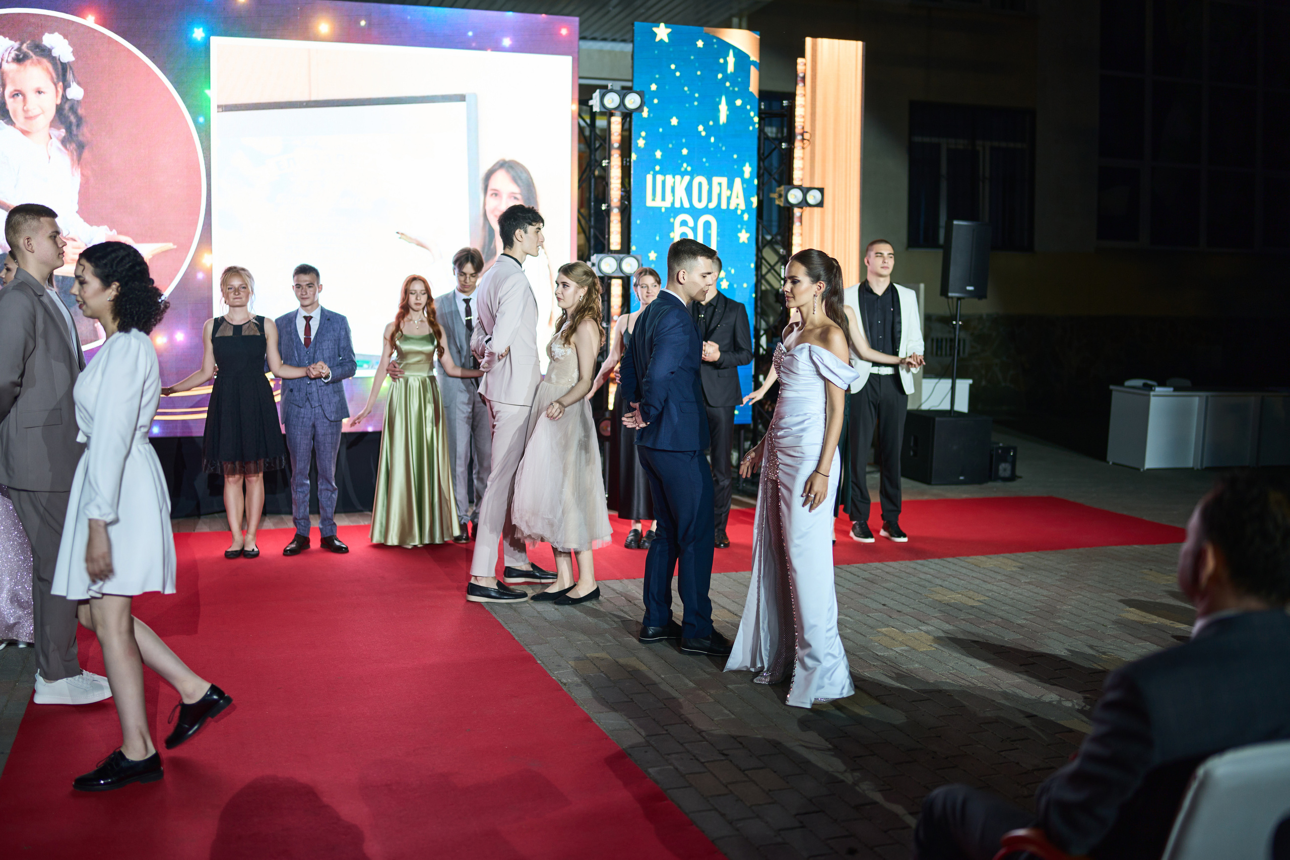 Выпускной (школа и банкет). Фотограф Олег Сотник