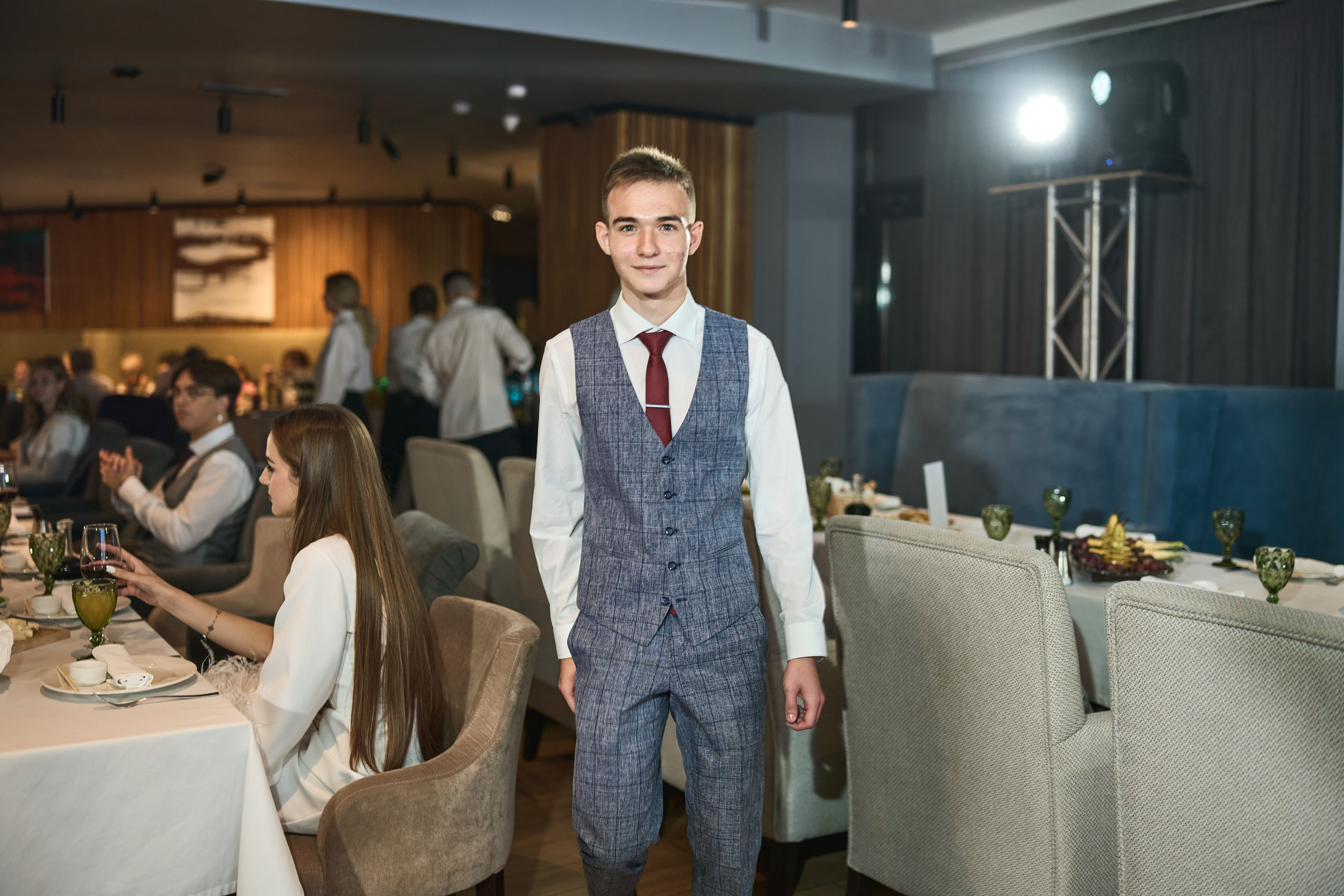 Выпускной (школа и банкет). Фотограф Олег Сотник