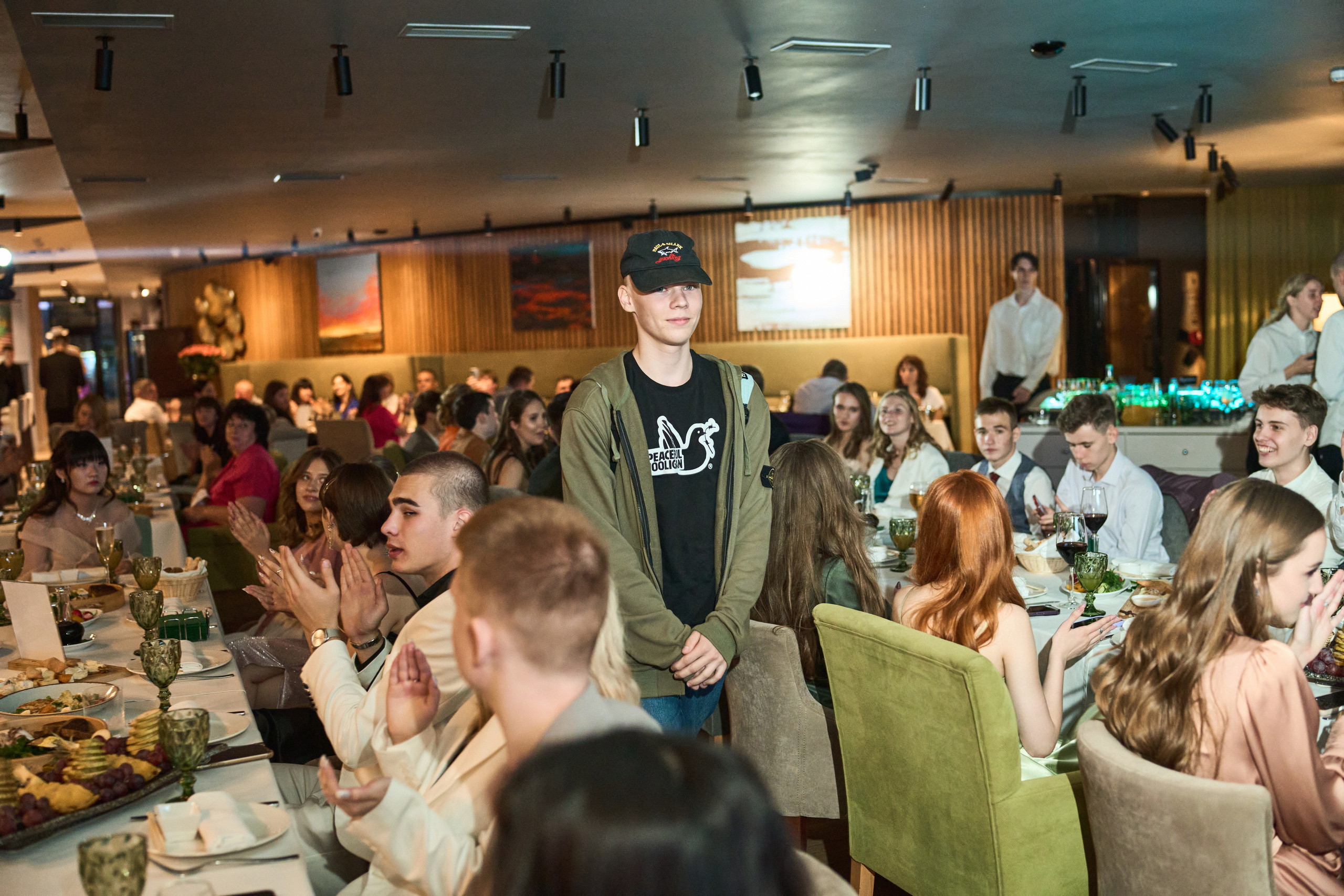 Выпускной (школа и банкет). Фотограф Олег Сотник