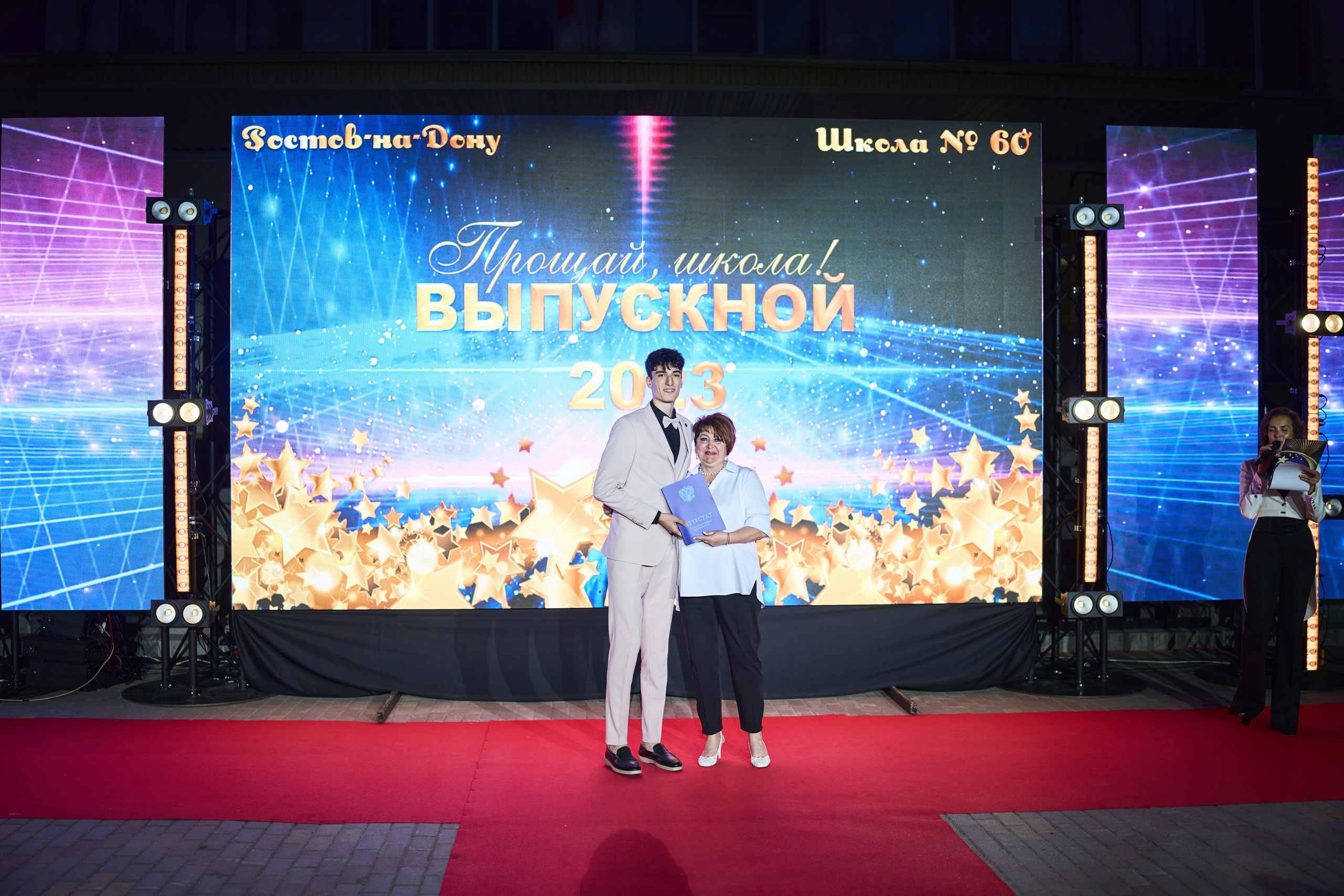 Выпускной (школа и банкет). Фотограф Олег Сотник