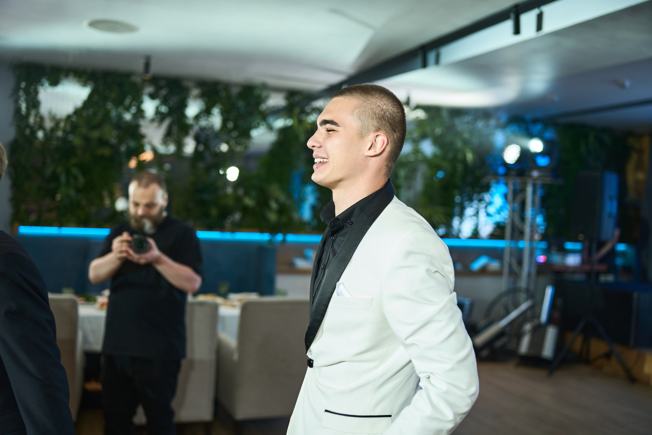 Выпускной (школа и банкет). Фотограф Олег Сотник