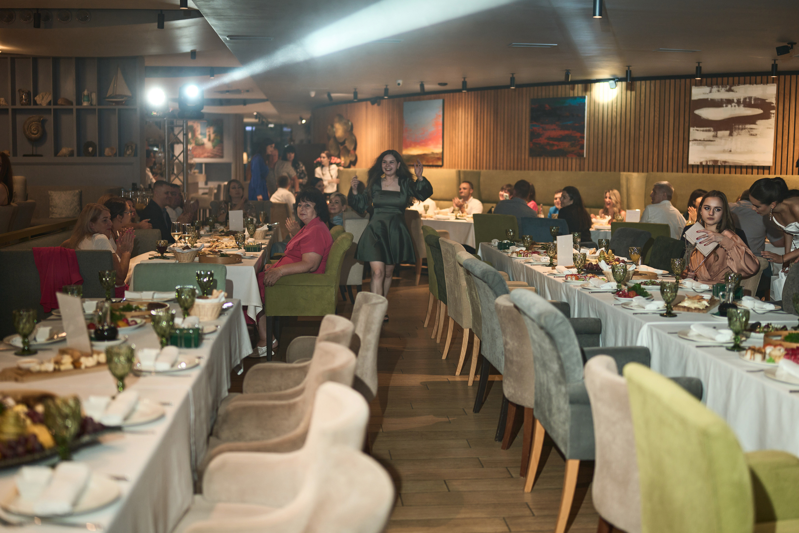 Выпускной (школа и банкет). Фотограф Олег Сотник