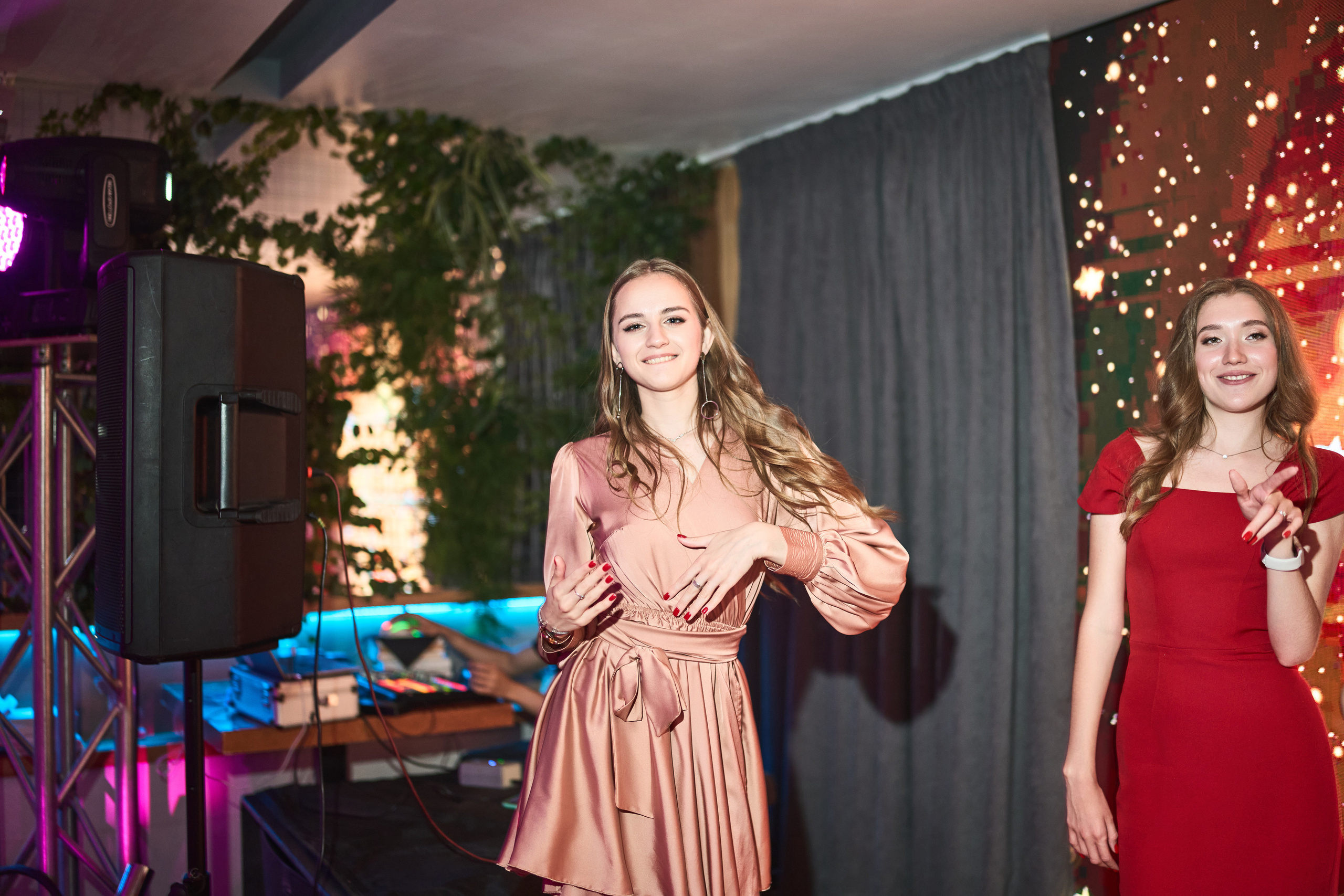 Выпускной (школа и банкет). Фотограф Олег Сотник