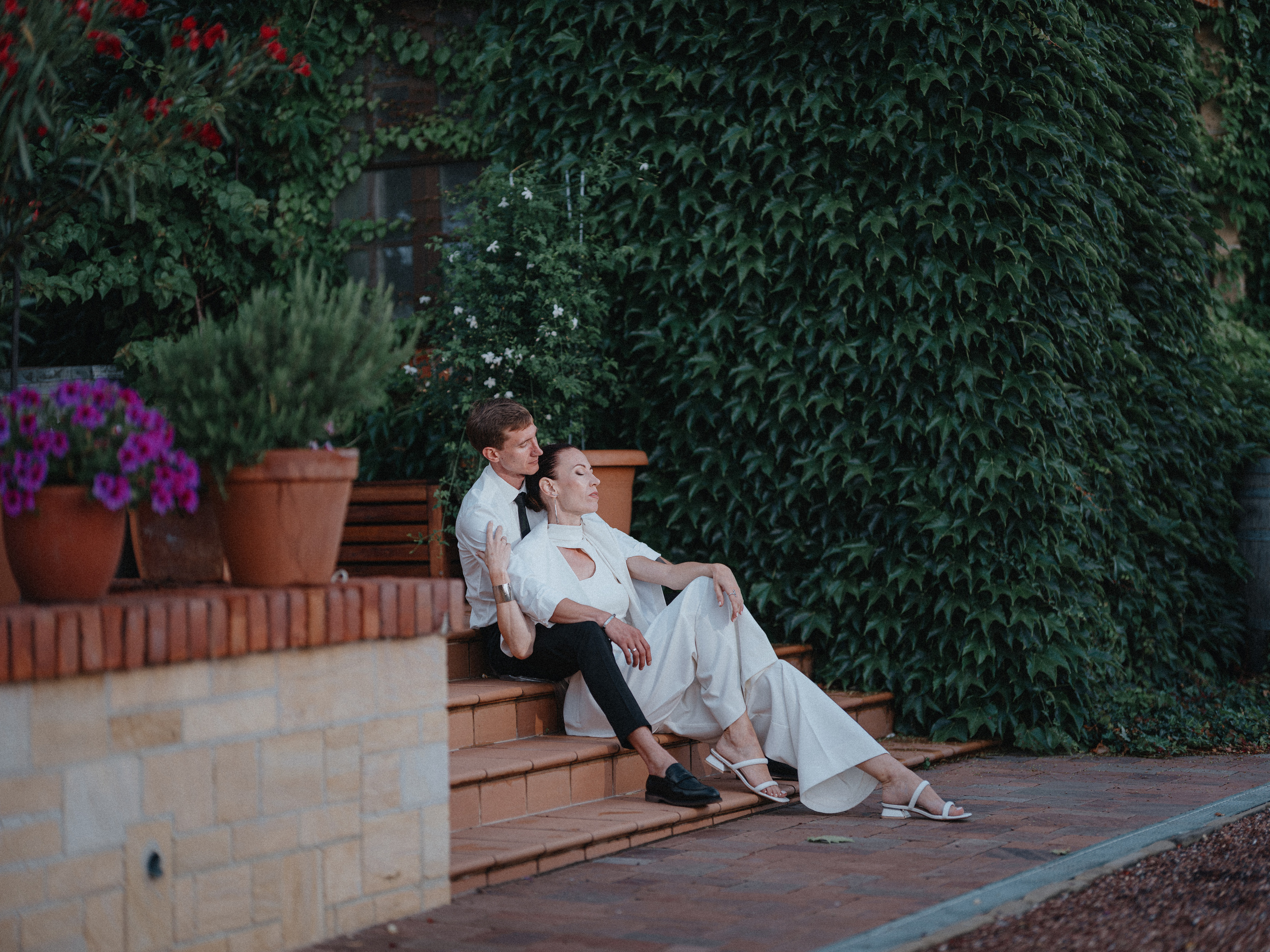 Свадебная прогулка на винодельне. Фотограф Олег Сотник