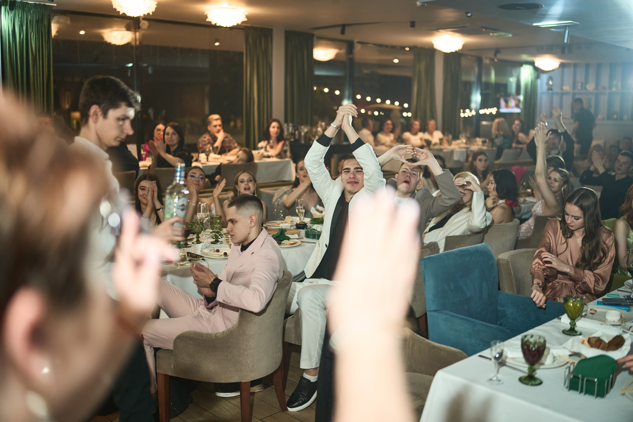 Выпускной (школа и банкет). Фотограф Олег Сотник