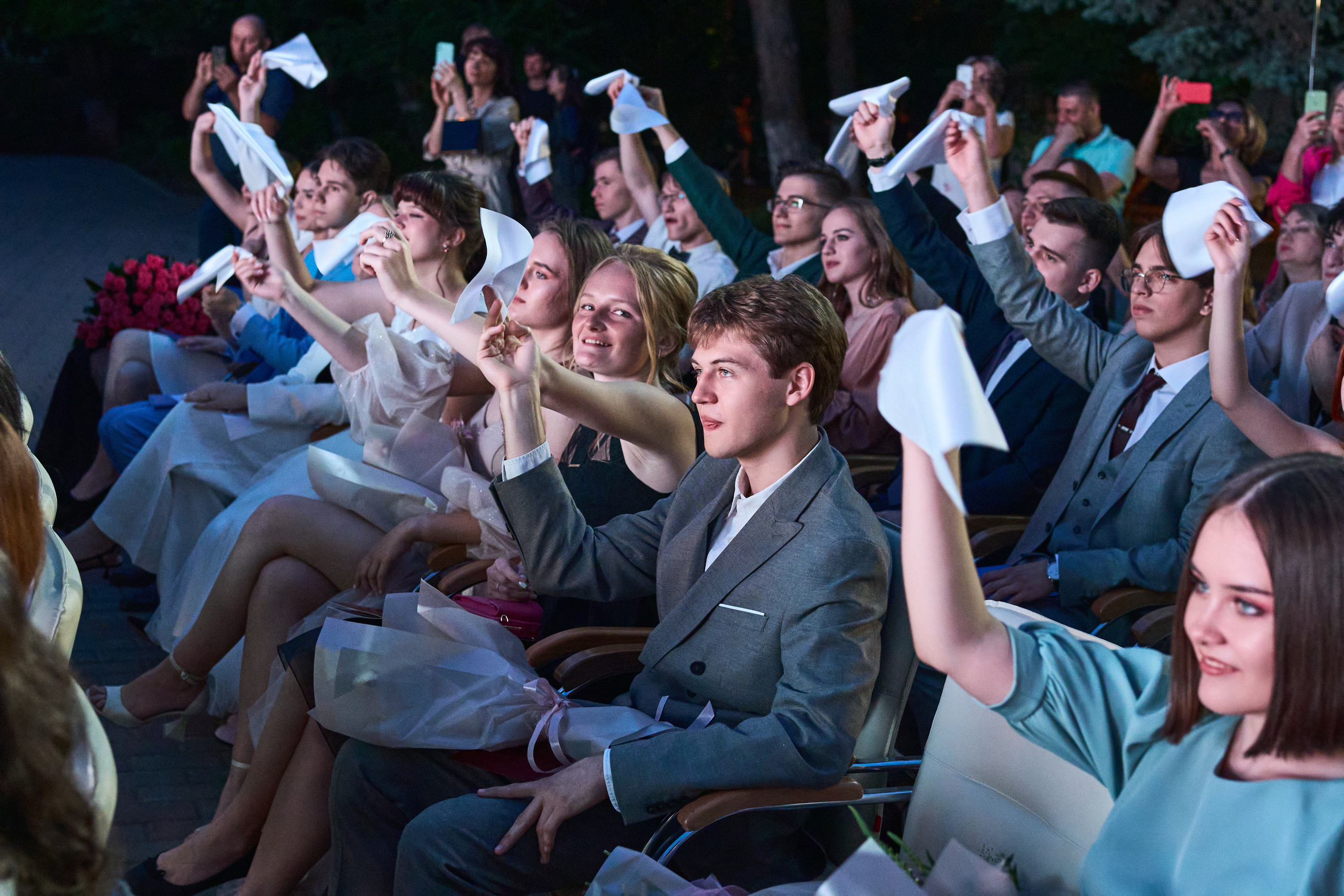 Выпускной (школа и банкет). Фотограф Олег Сотник