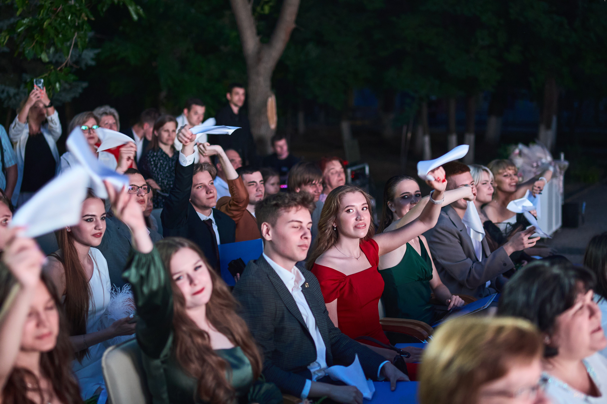 Выпускной (школа и банкет). Фотограф Олег Сотник