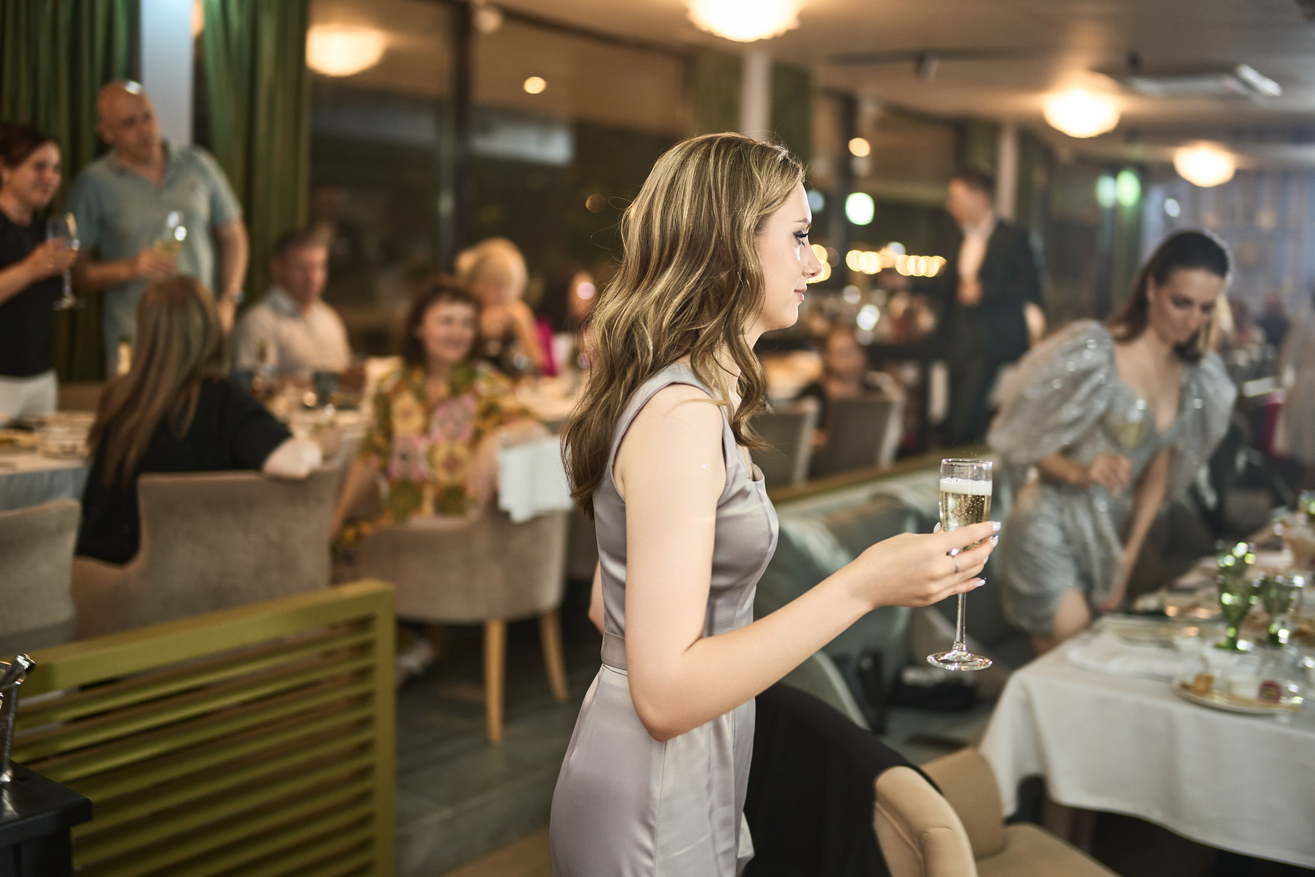 Выпускной (школа и банкет). Фотограф Олег Сотник