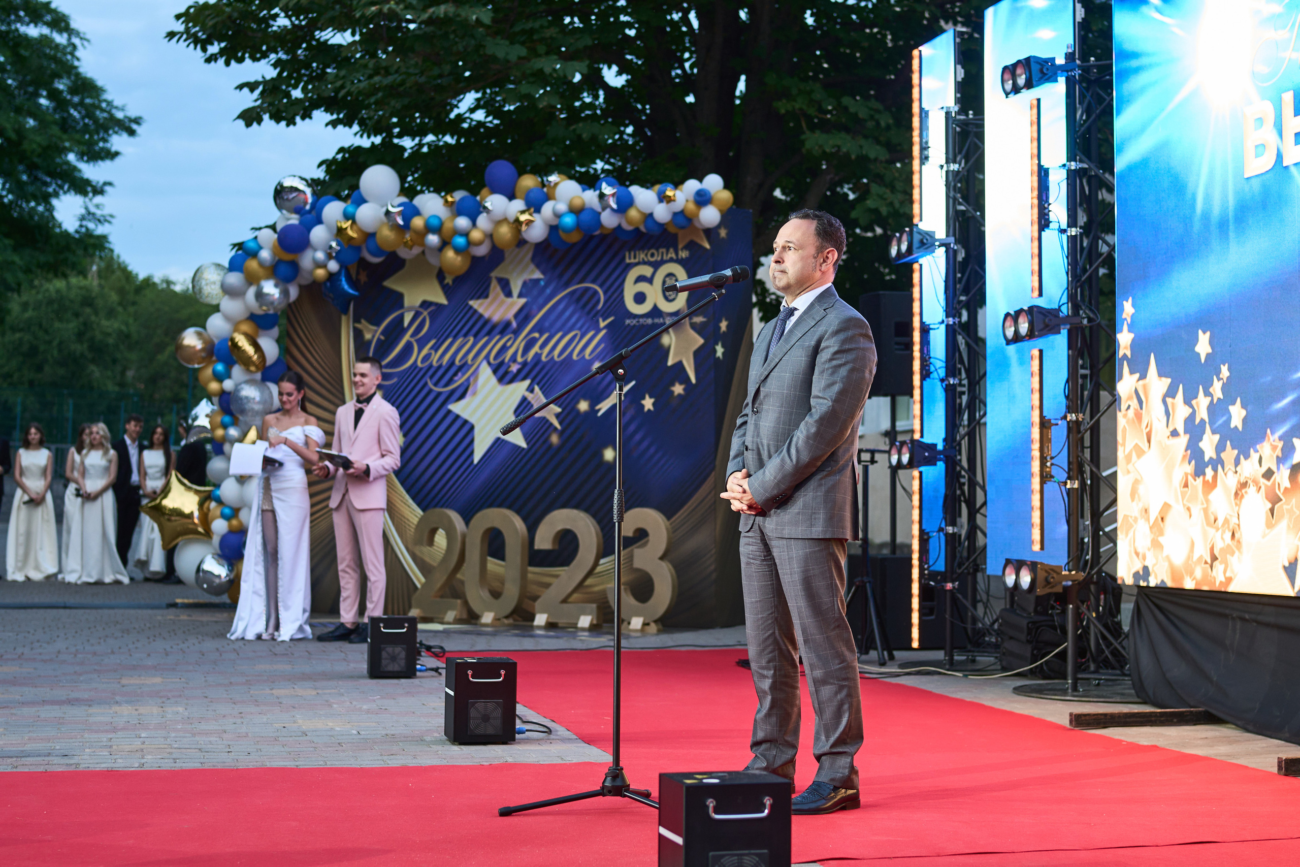 Выпускной (школа и банкет). Фотограф Олег Сотник