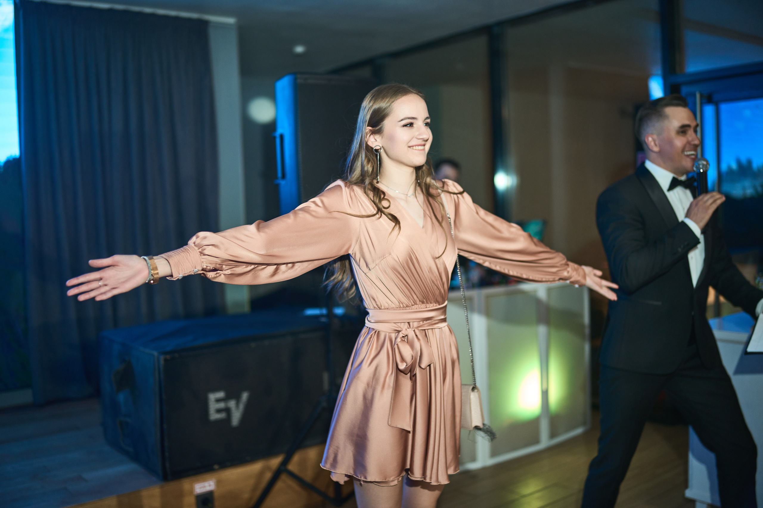 Выпускной (школа и банкет). Фотограф Олег Сотник