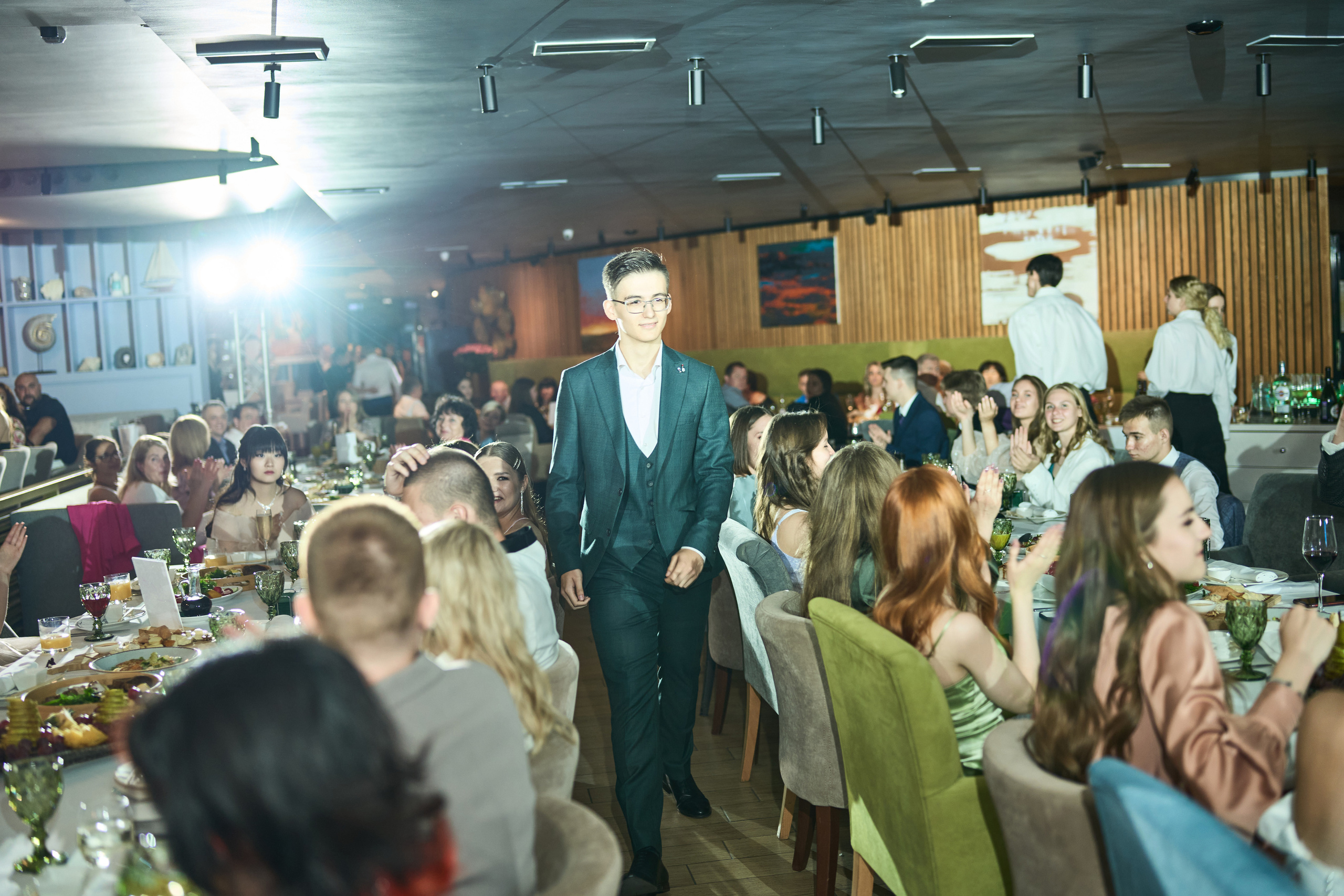 Выпускной (школа и банкет). Фотограф Олег Сотник