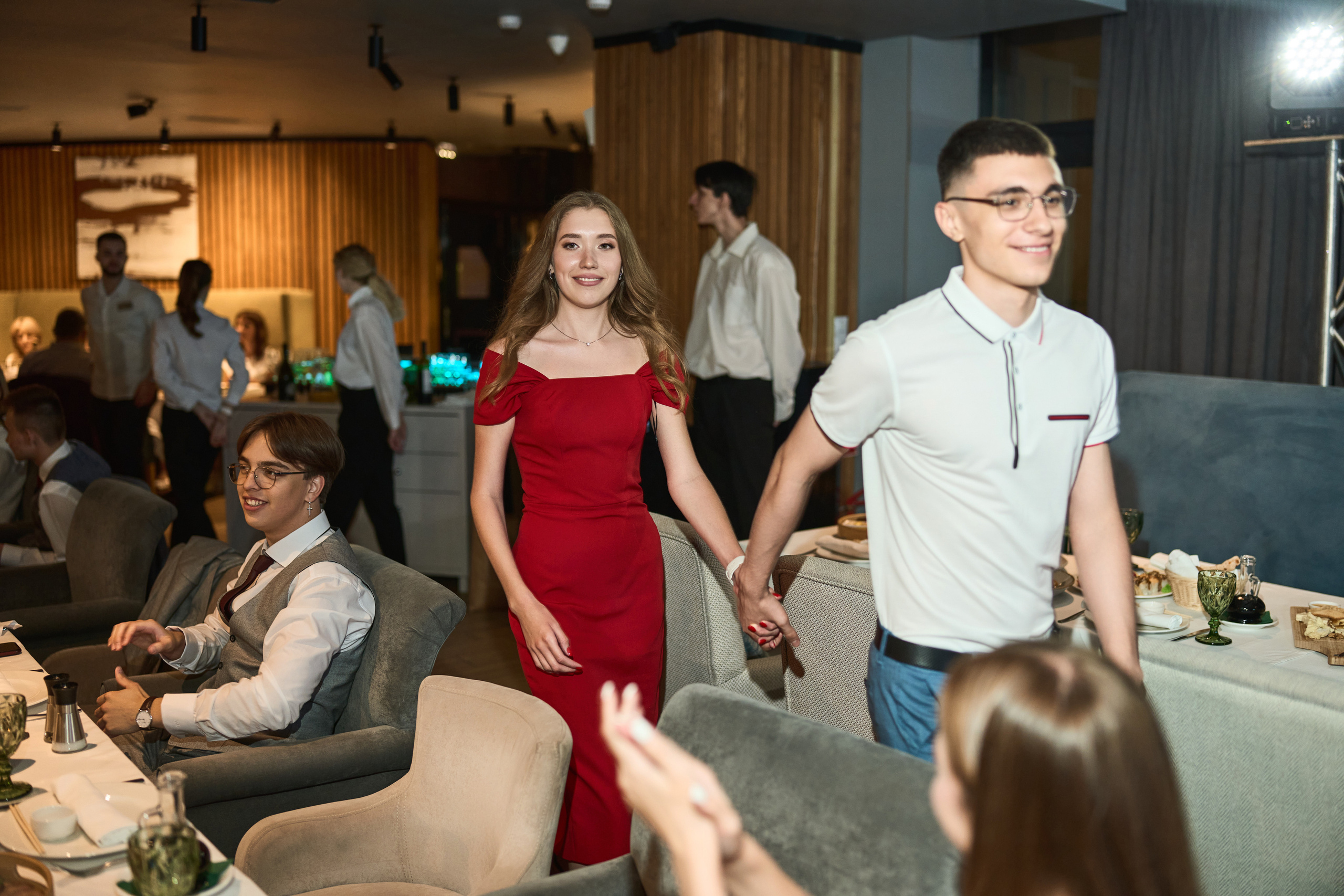 Выпускной (школа и банкет). Фотограф Олег Сотник