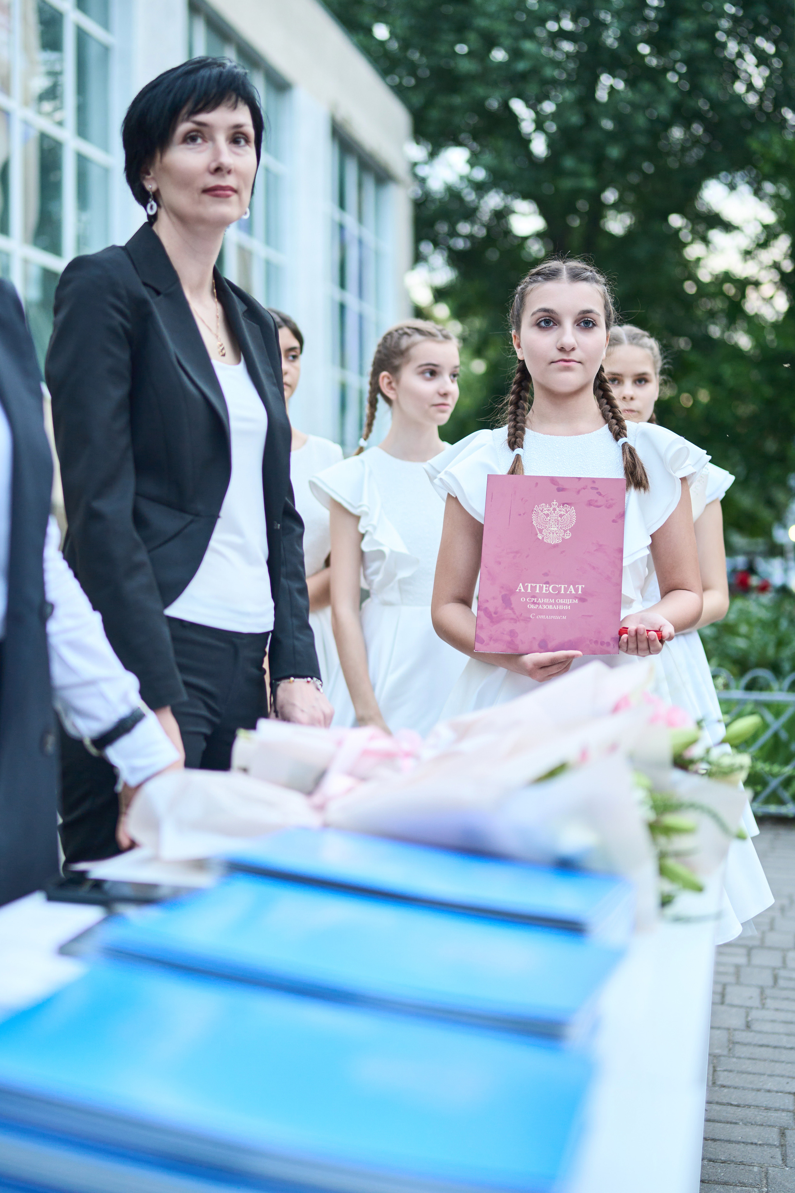 Выпускной (школа и банкет). Фотограф Олег Сотник