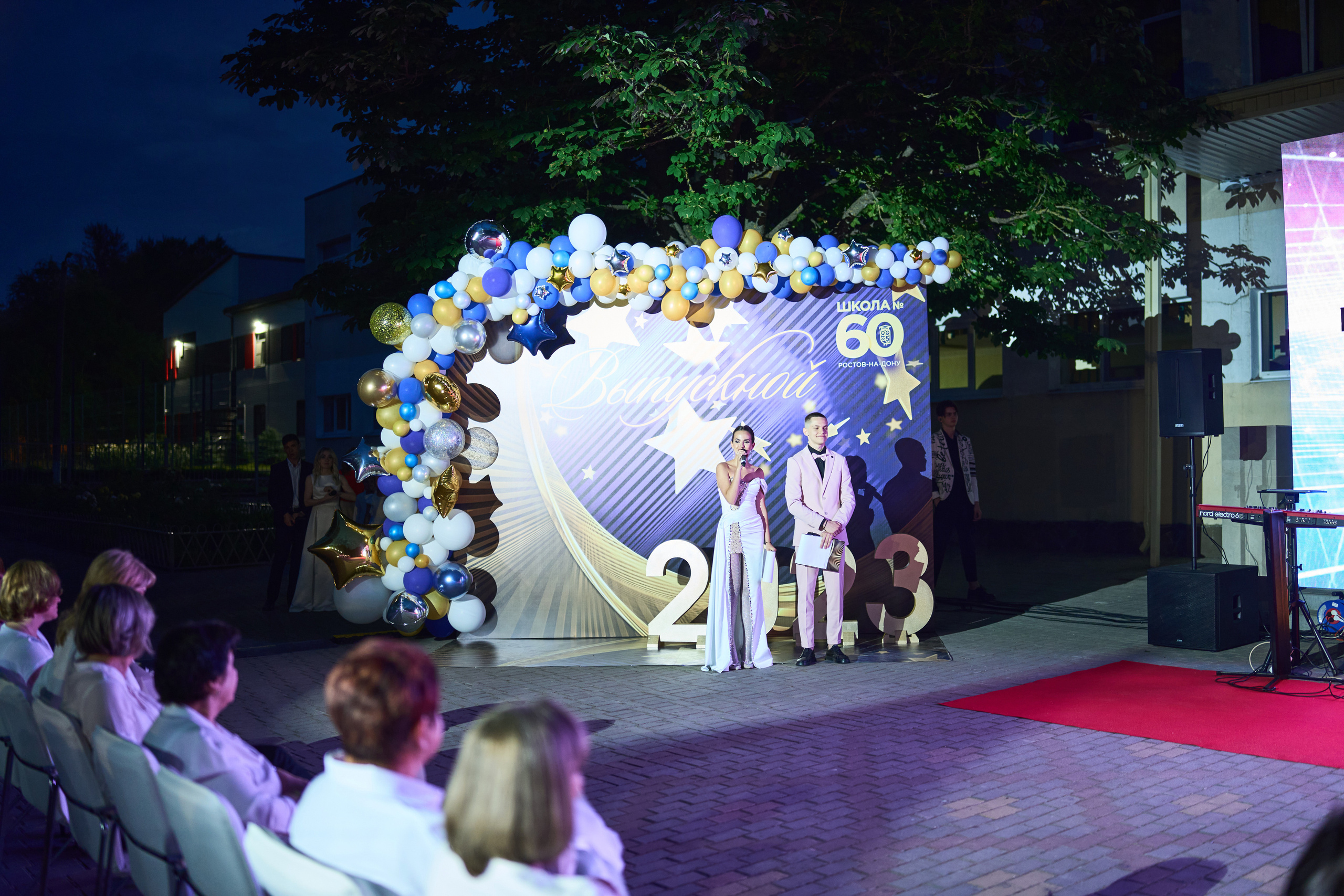 Выпускной (школа и банкет). Фотограф Олег Сотник