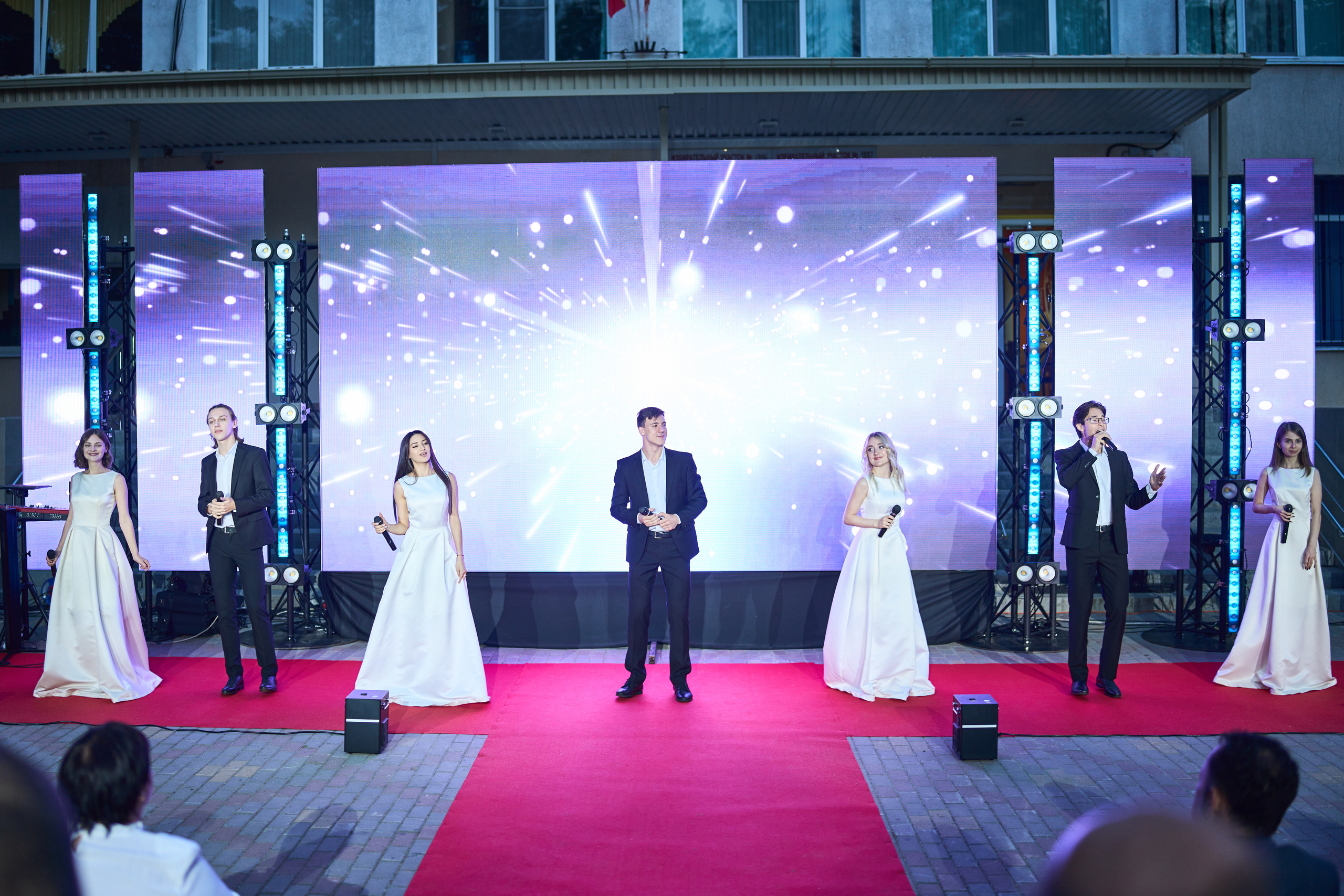 Выпускной (школа и банкет). Фотограф Олег Сотник