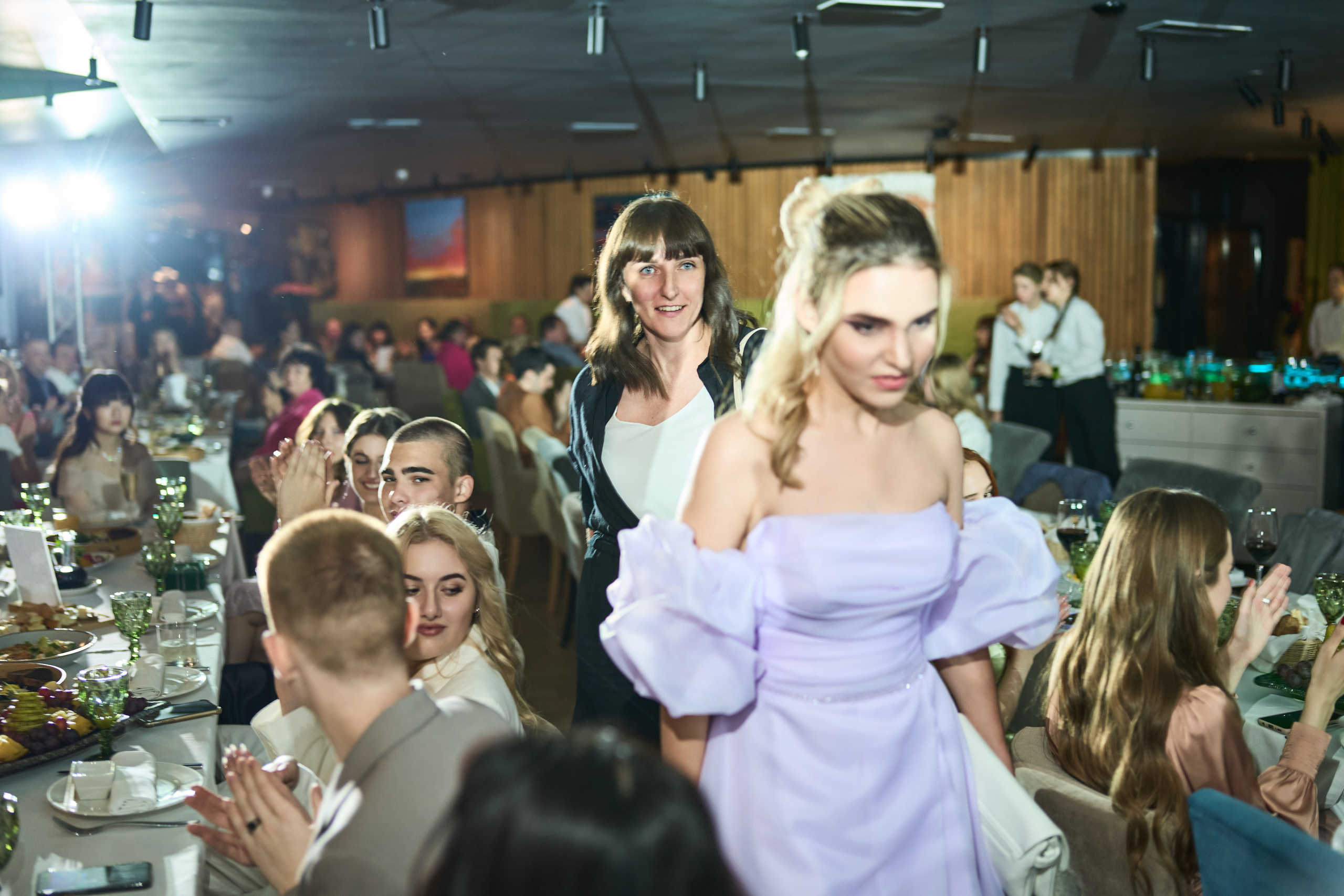 Выпускной (школа и банкет). Фотограф Олег Сотник