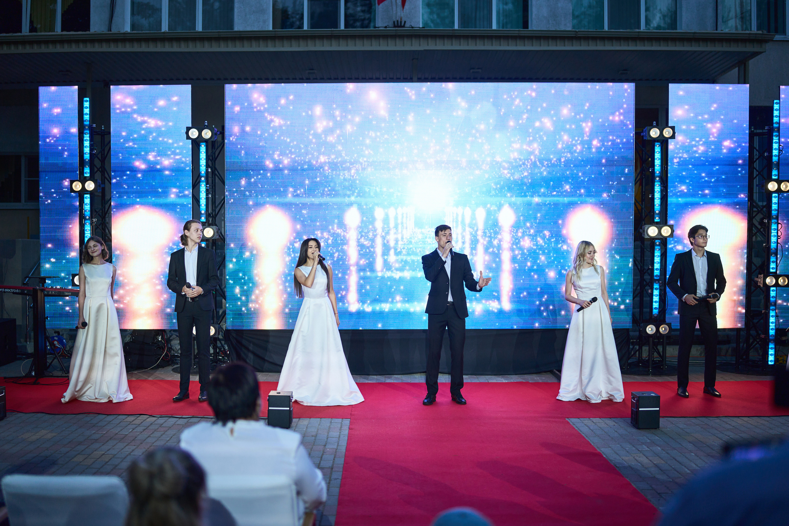 Выпускной (школа и банкет). Фотограф Олег Сотник