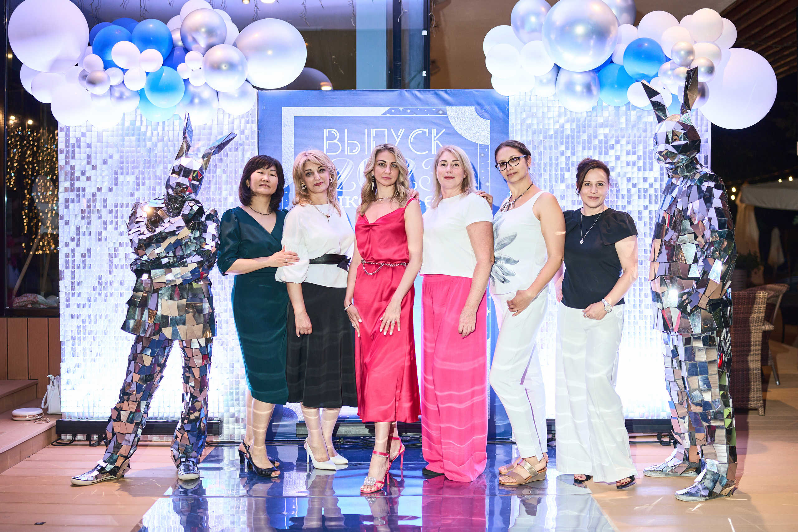 Выпускной (школа и банкет). Фотограф Олег Сотник