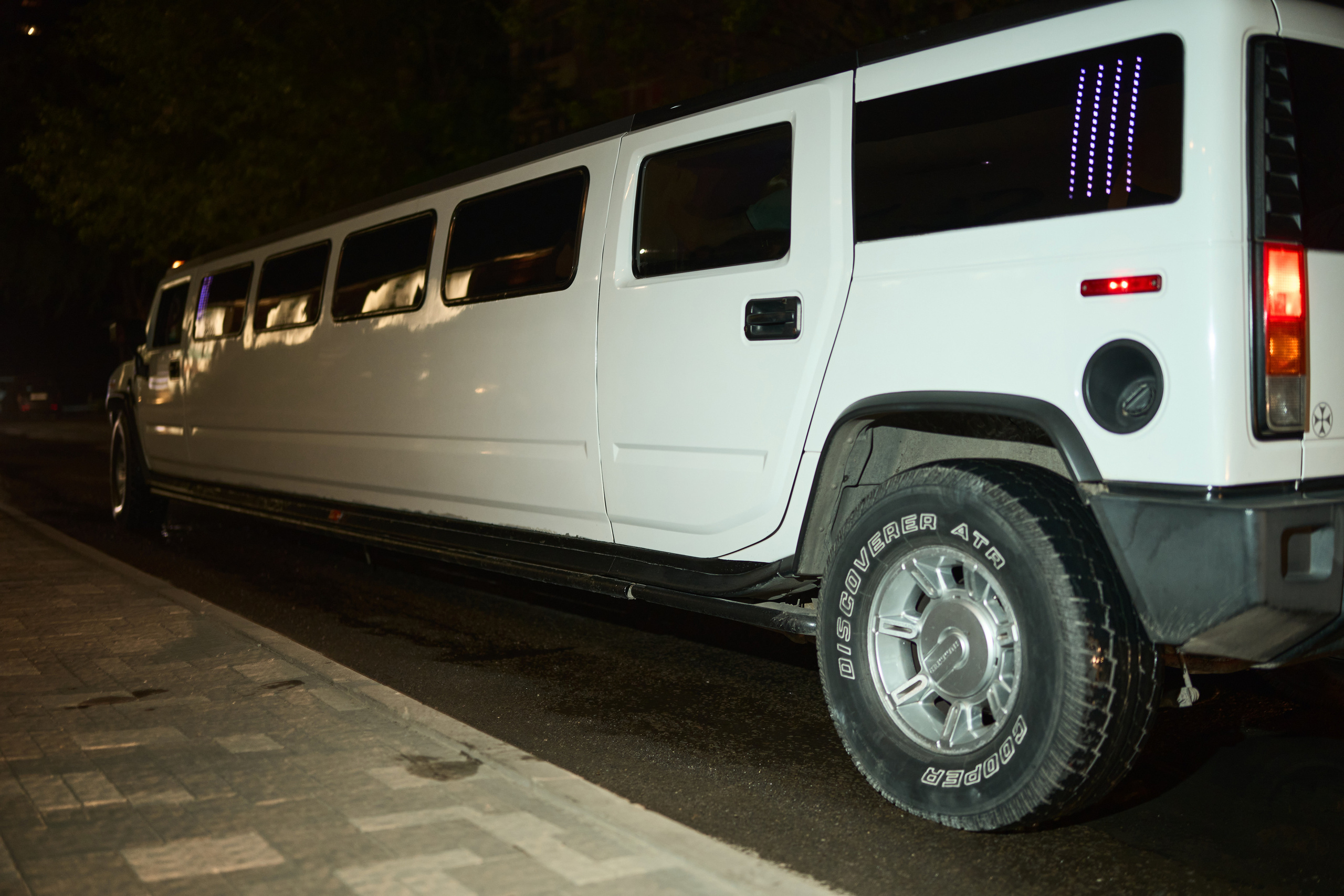 Выпускной (школа и банкет). Фотограф Олег Сотник