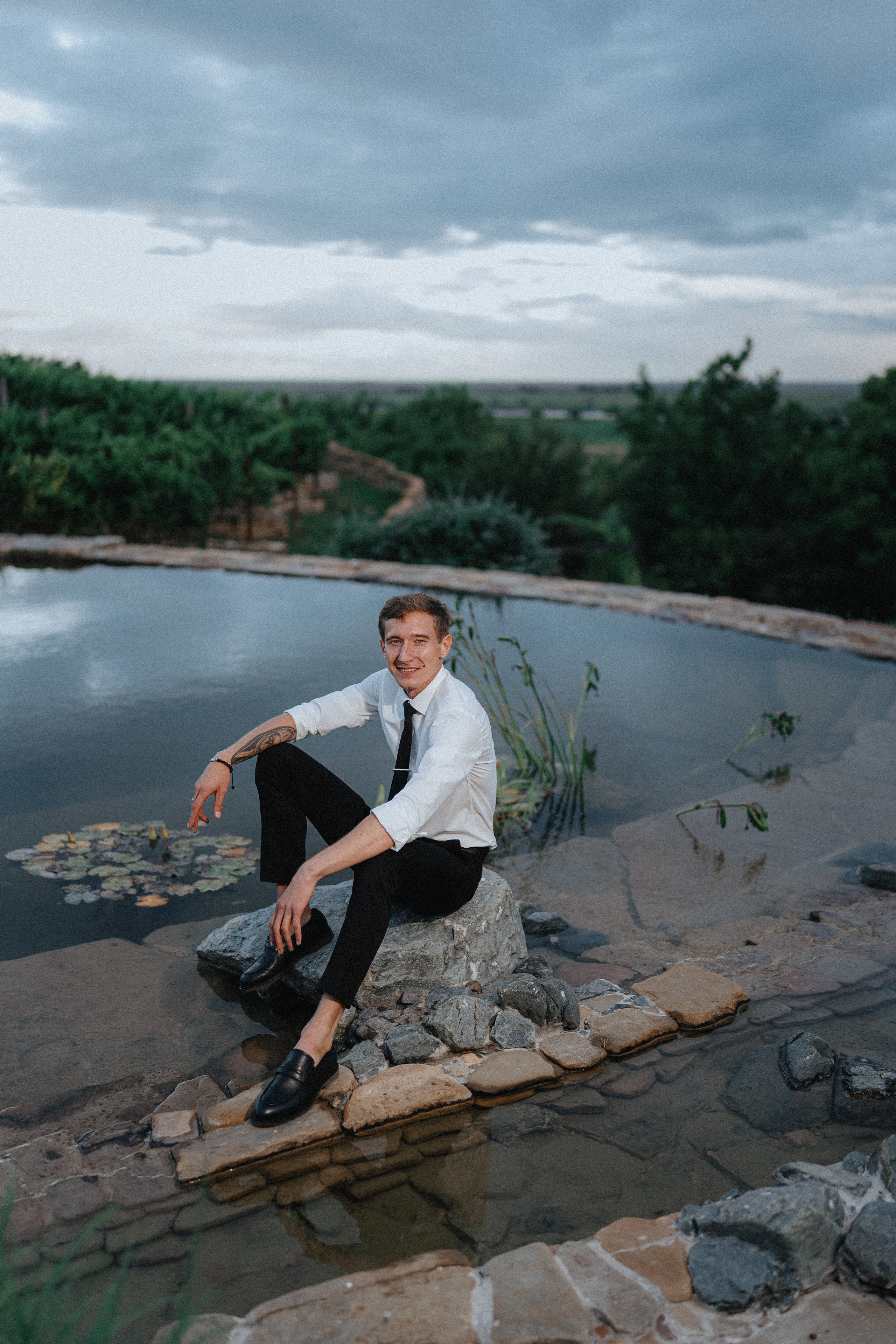 Свадебная прогулка на винодельне. Фотограф Олег Сотник