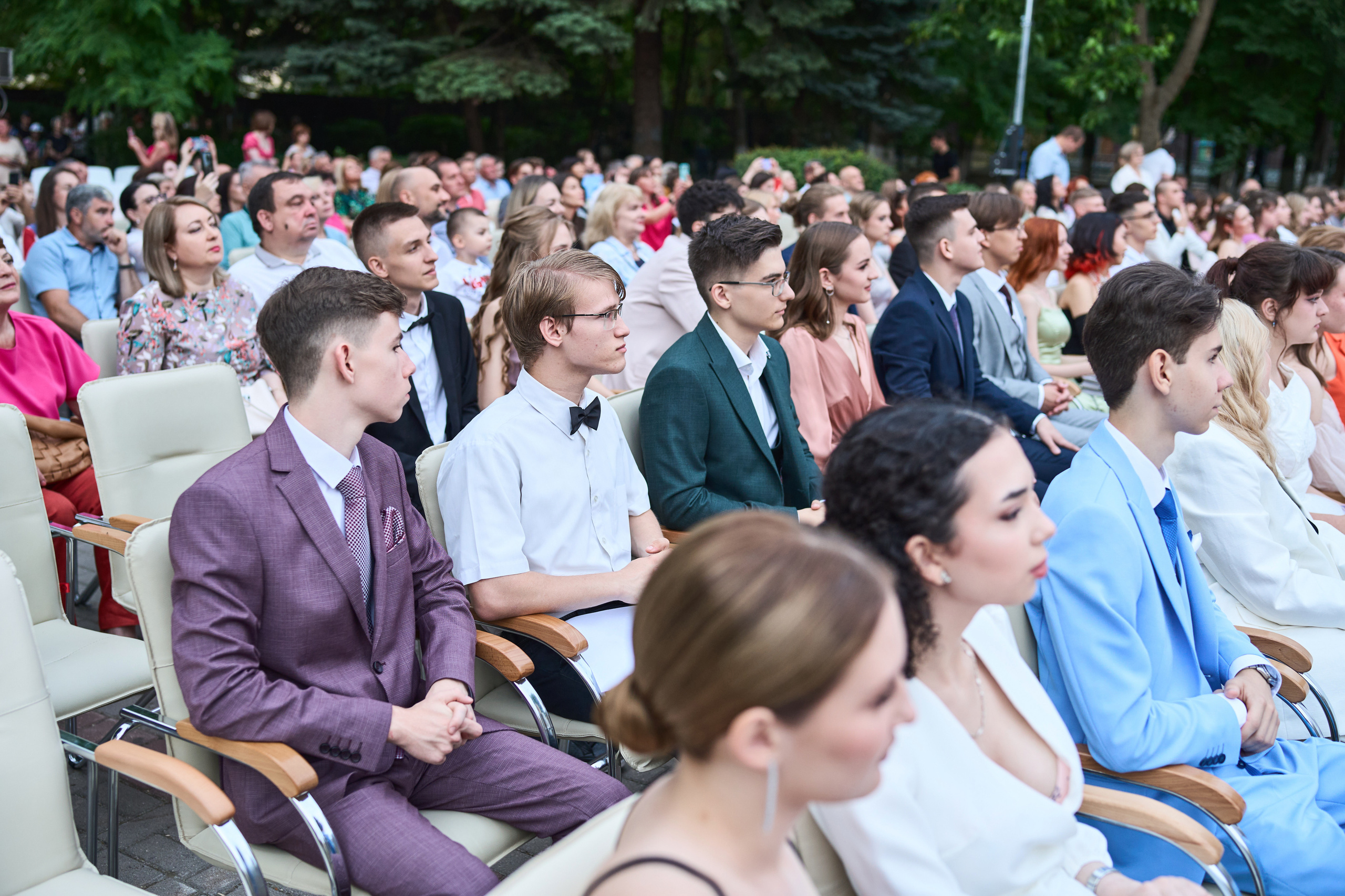 Выпускной (школа и банкет). Фотограф Олег Сотник
