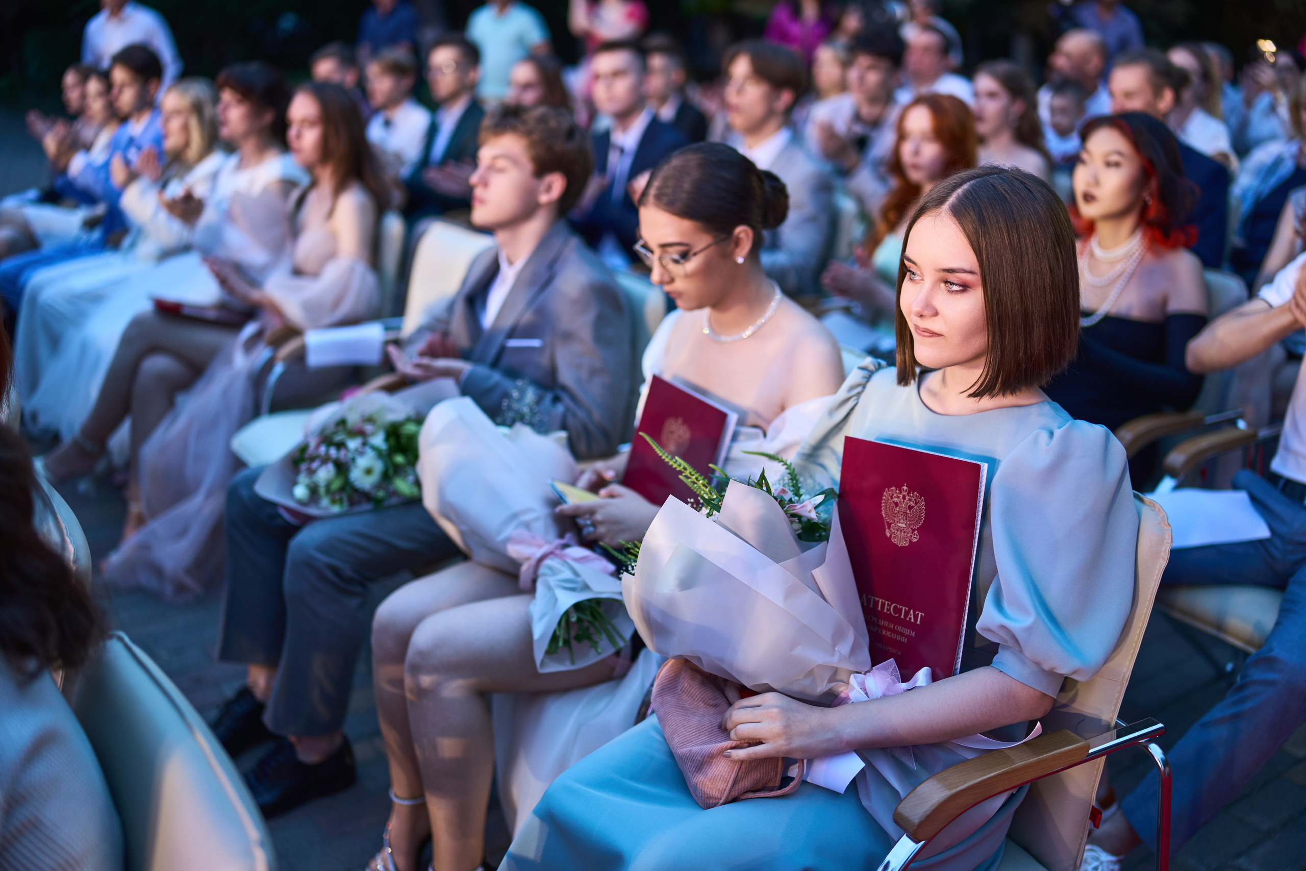 Выпускной (школа и банкет). Фотограф Олег Сотник