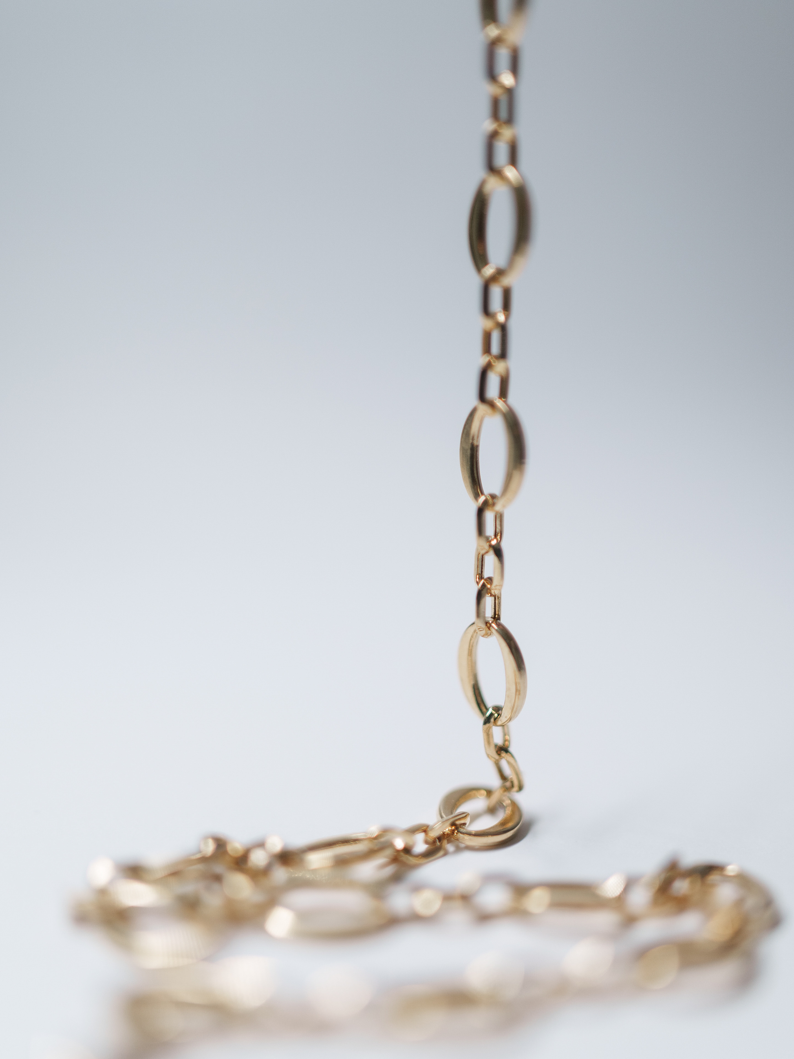 Предметная съемка ювелирных изделий для «Roberto bravo». Фотограф Олег Сотник