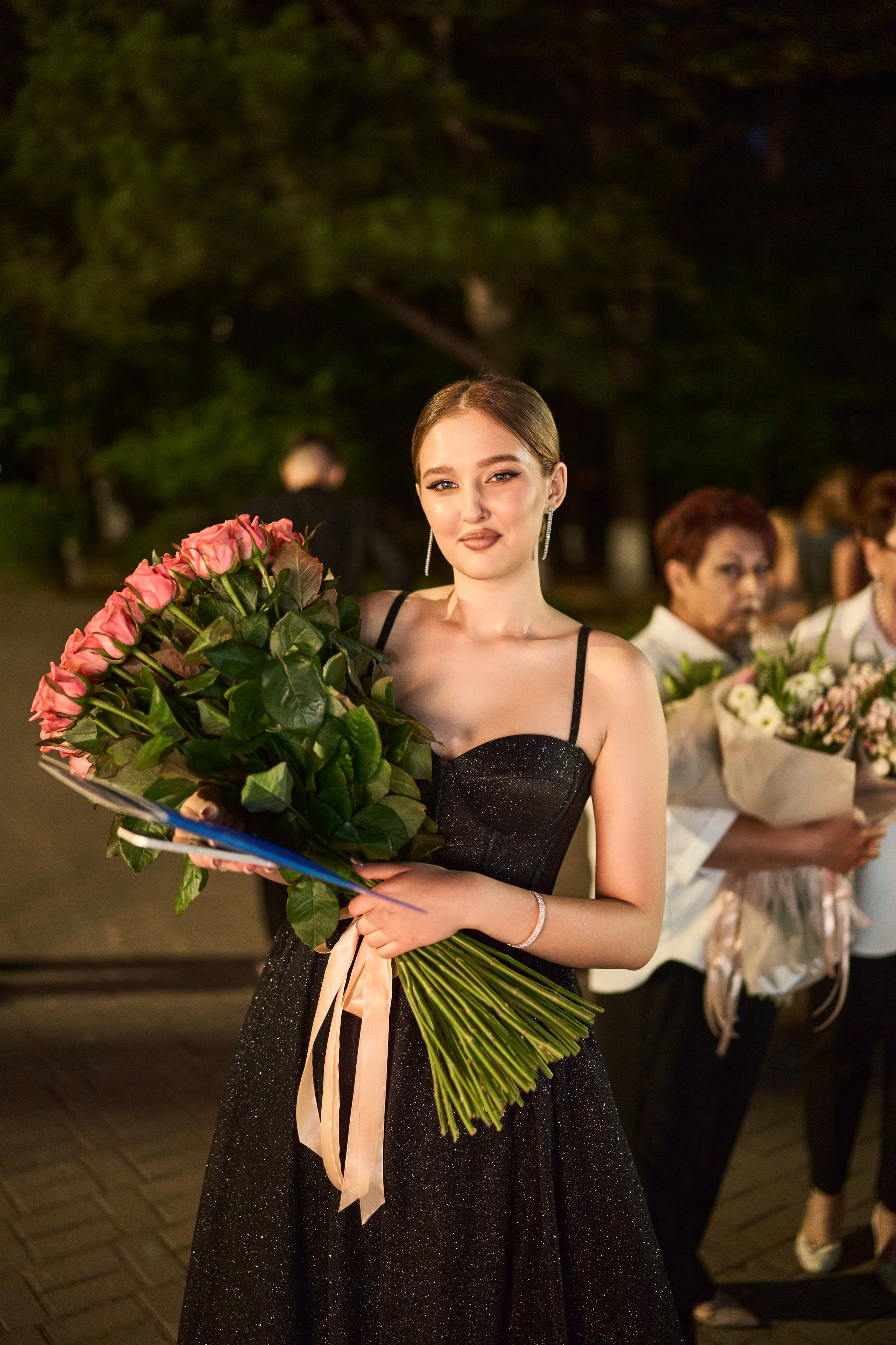 Выпускной (школа и банкет). Фотограф Олег Сотник