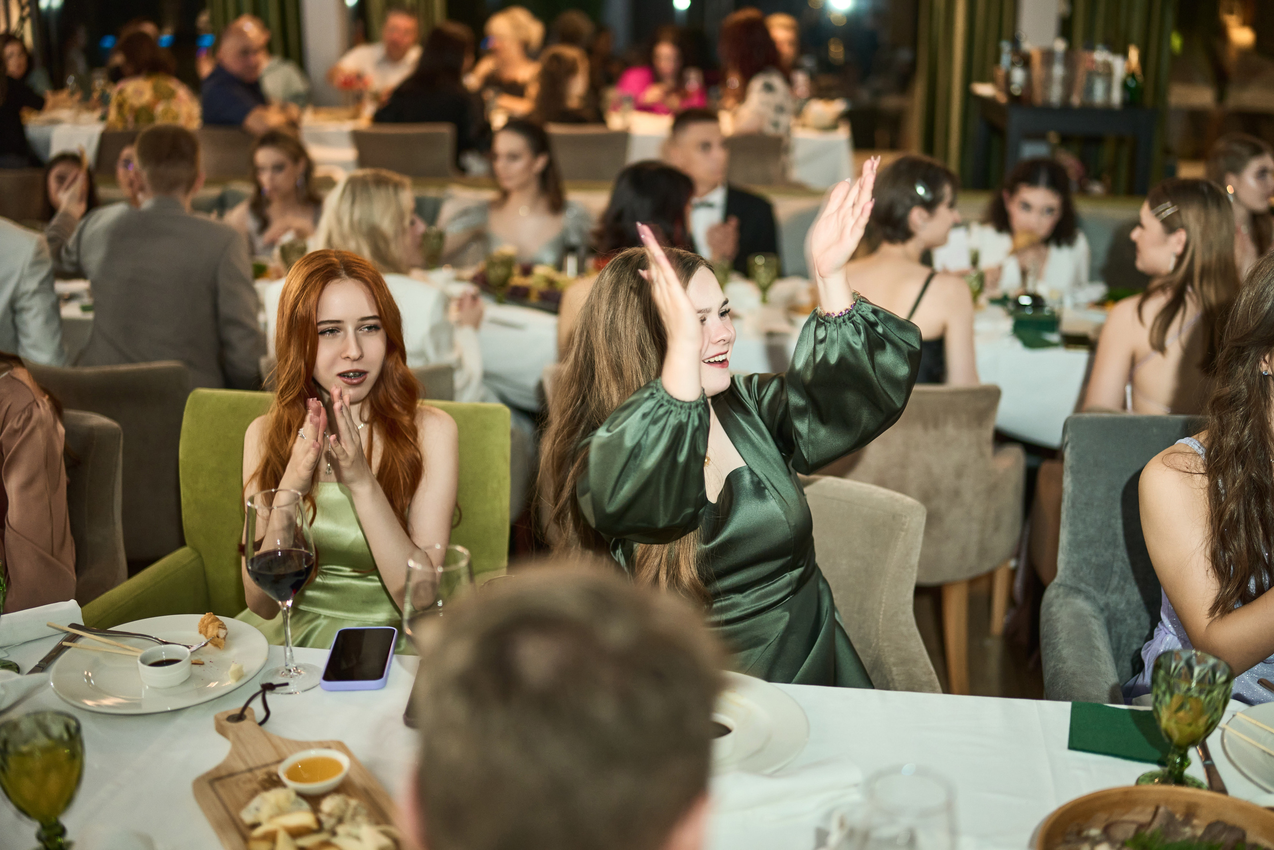 Выпускной (школа и банкет). Фотограф Олег Сотник