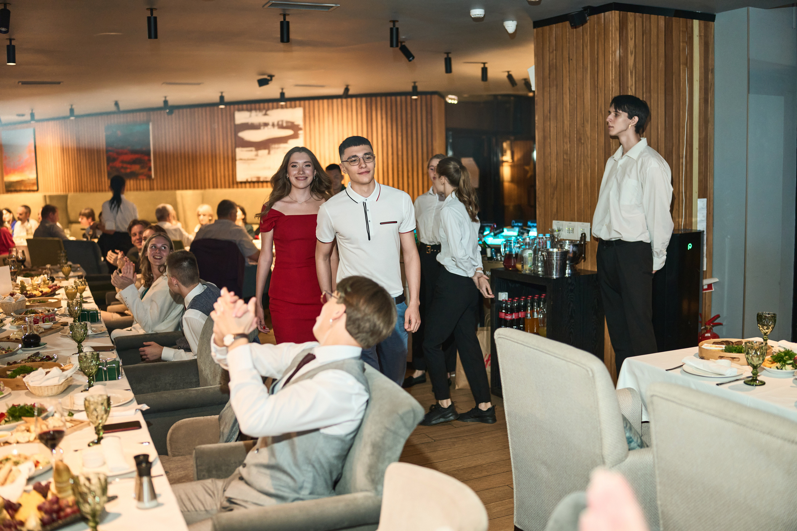 Выпускной (школа и банкет). Фотограф Олег Сотник