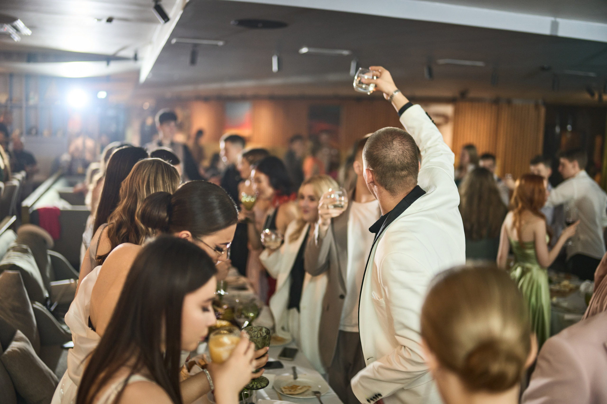 Выпускной (школа и банкет). Фотограф Олег Сотник