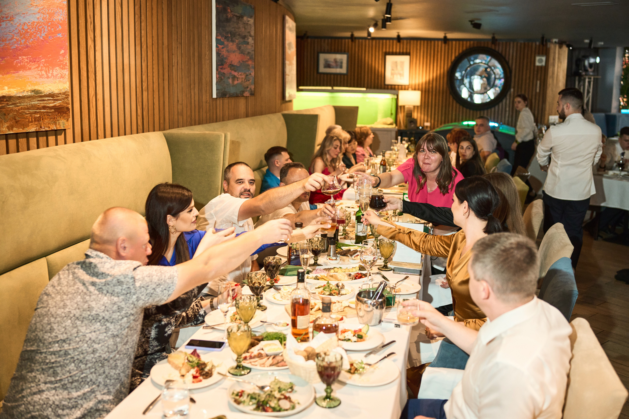 Выпускной (школа и банкет). Фотограф Олег Сотник