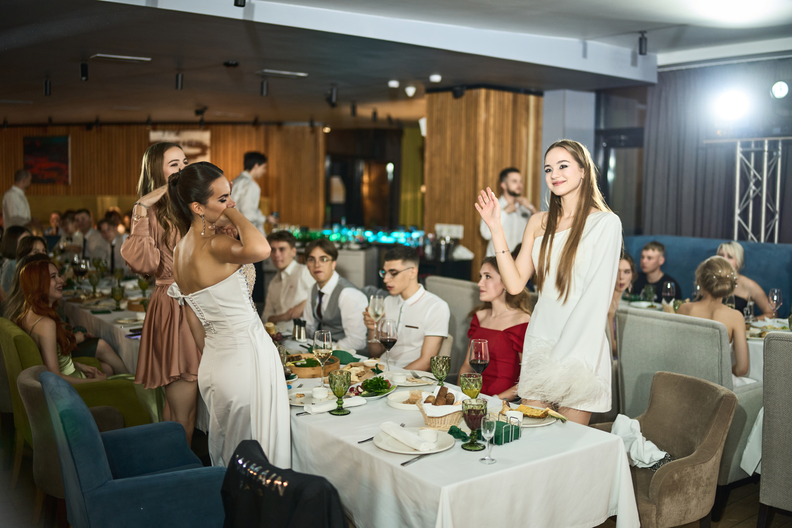 Выпускной (школа и банкет). Фотограф Олег Сотник