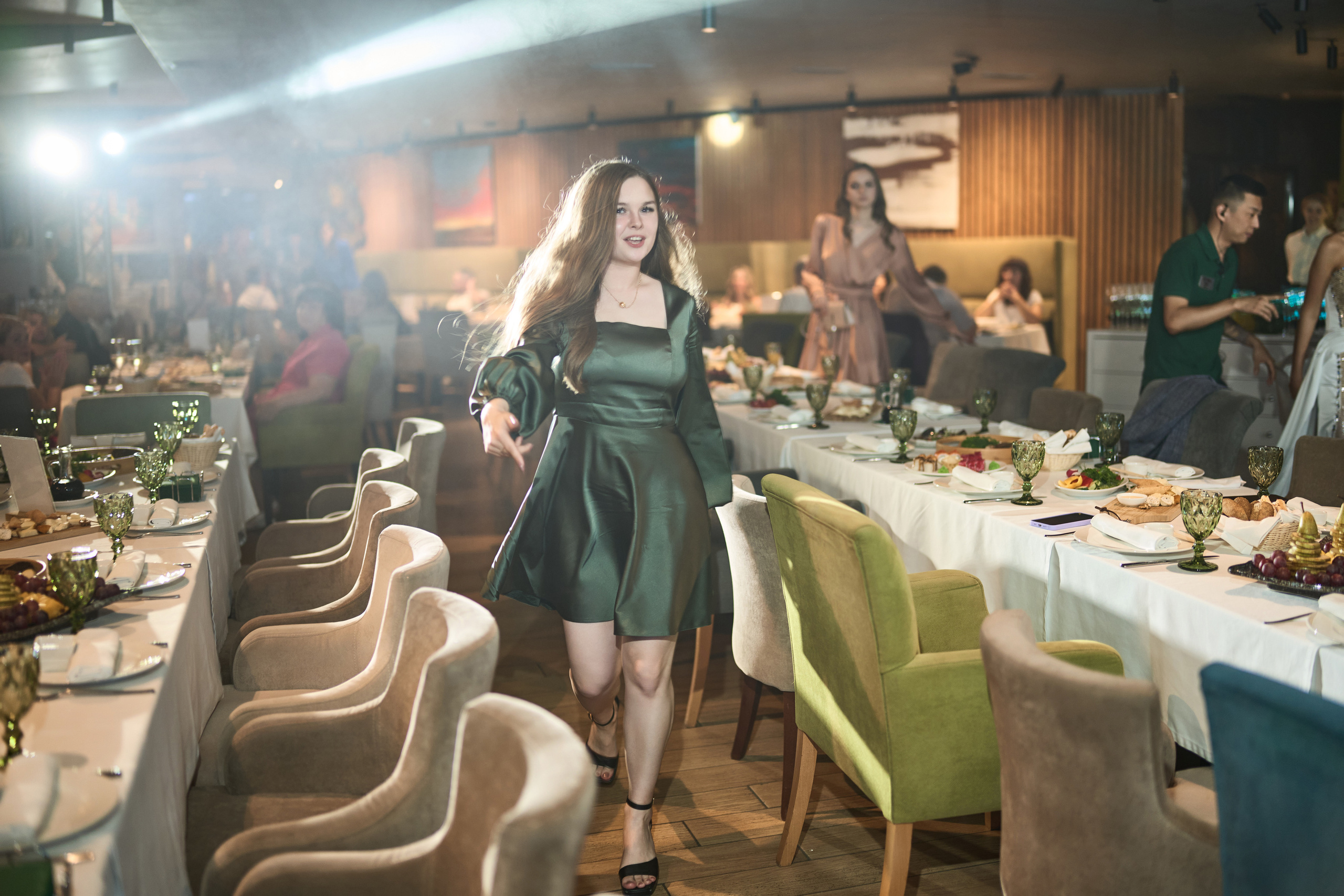 Выпускной (школа и банкет). Фотограф Олег Сотник