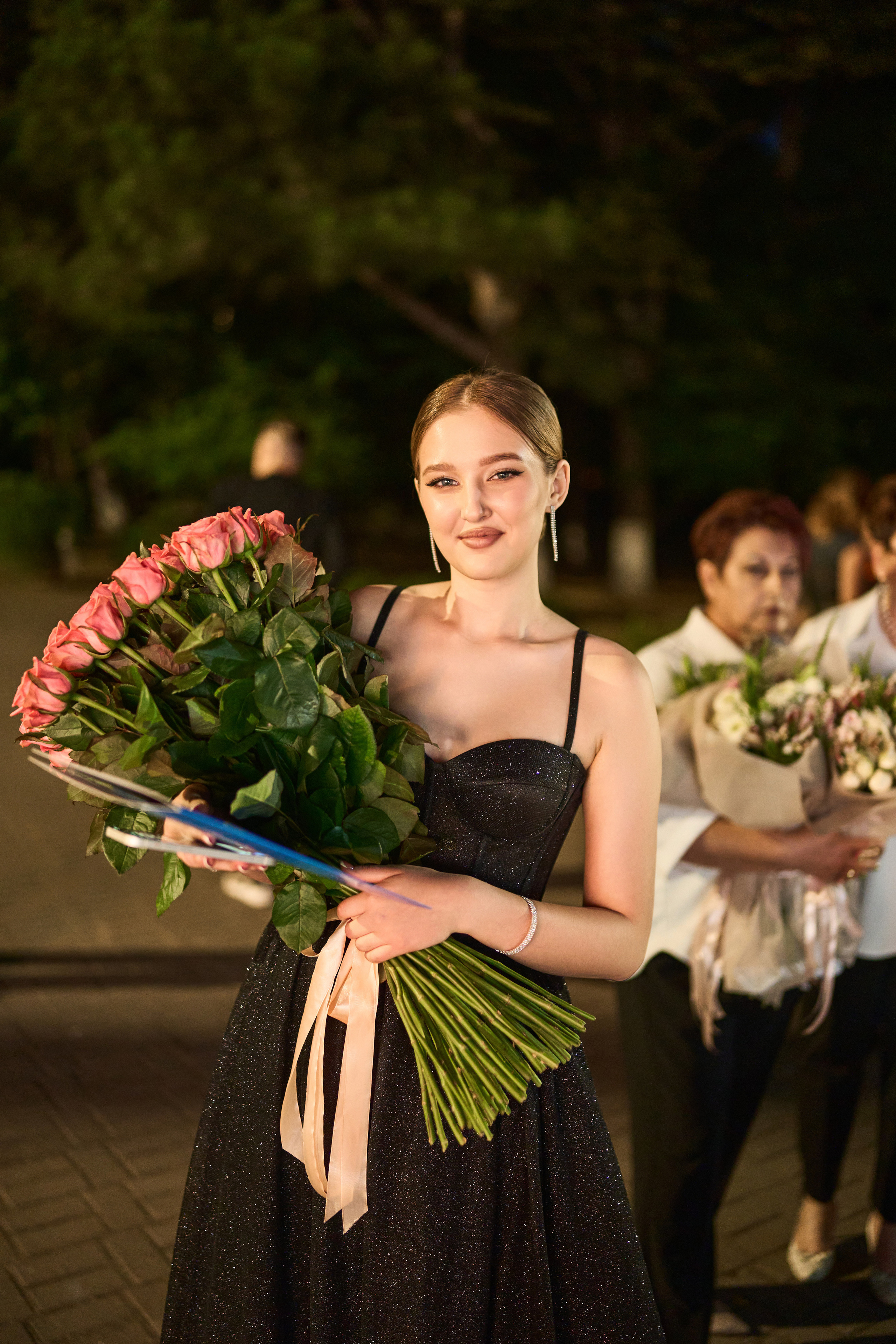 Выпускной (школа и банкет). Фотограф Олег Сотник