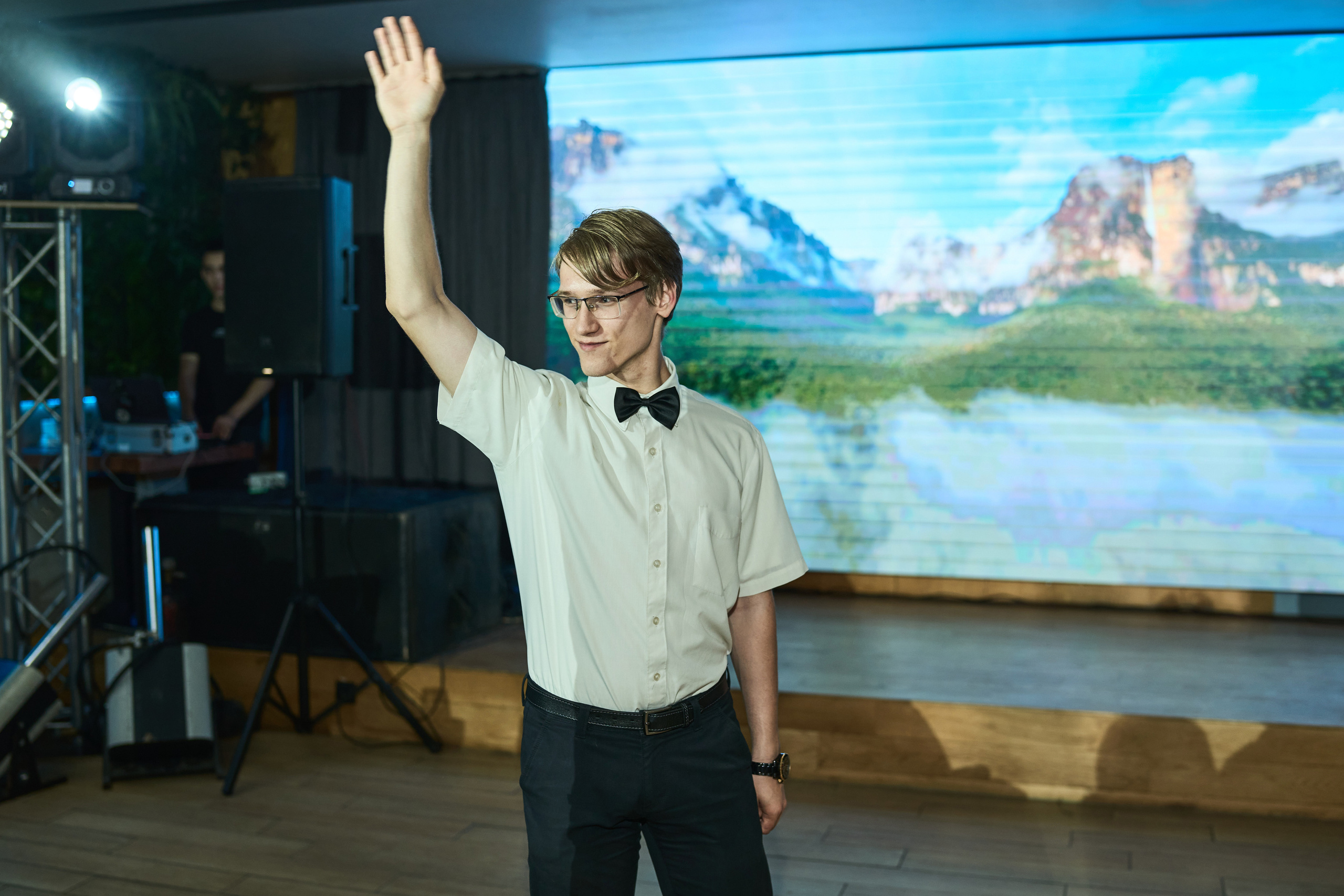 Выпускной (школа и банкет). Фотограф Олег Сотник