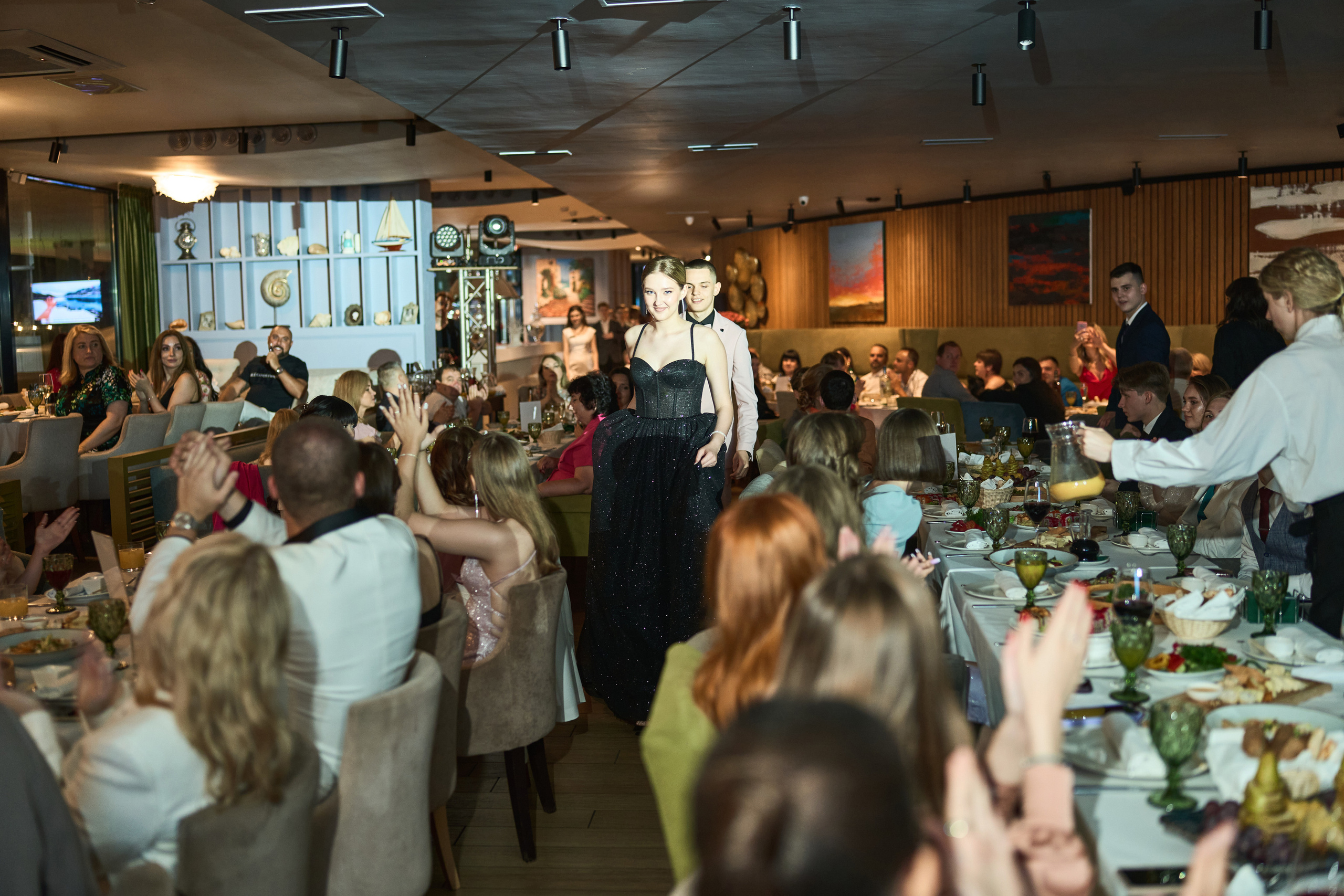 Выпускной (школа и банкет). Фотограф Олег Сотник