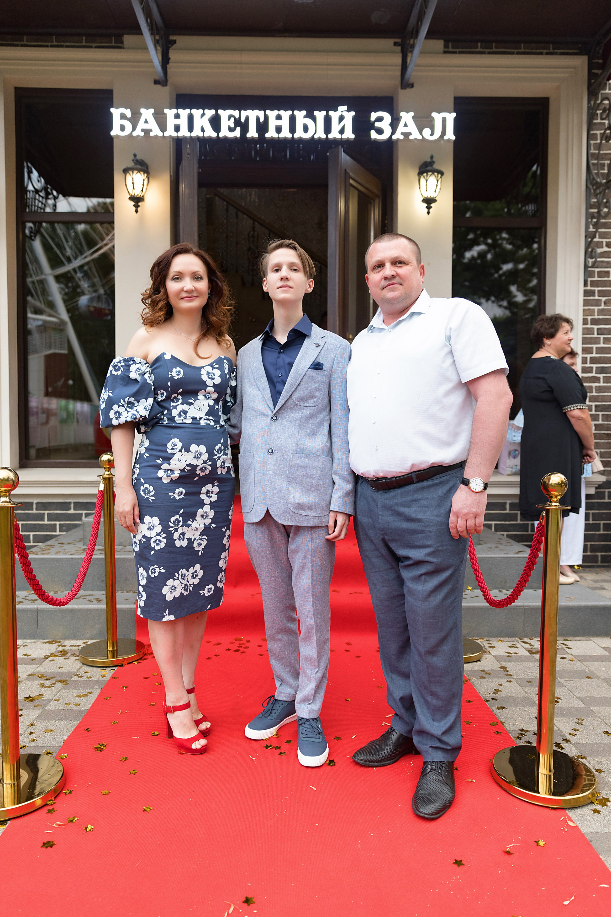 11 класс 48 лицей. Фотограф и Видеограф в Краснодаре Юлия Солодченко