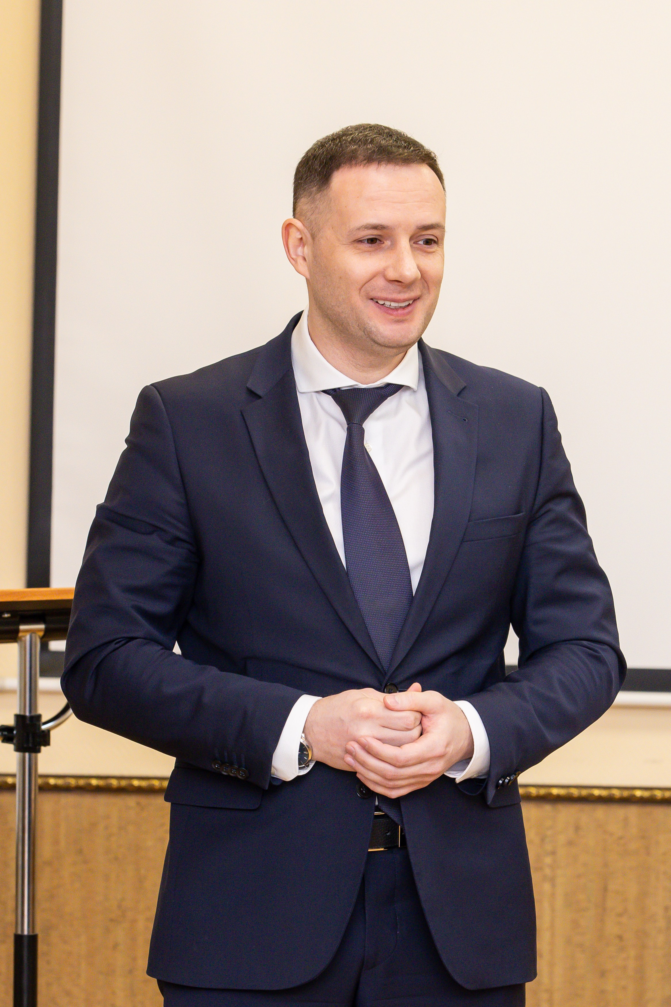 Фото и видео бизнес-проектов. Свадебный, семейный видеограф и фотограф в Екатеринбурге Николай Рыков