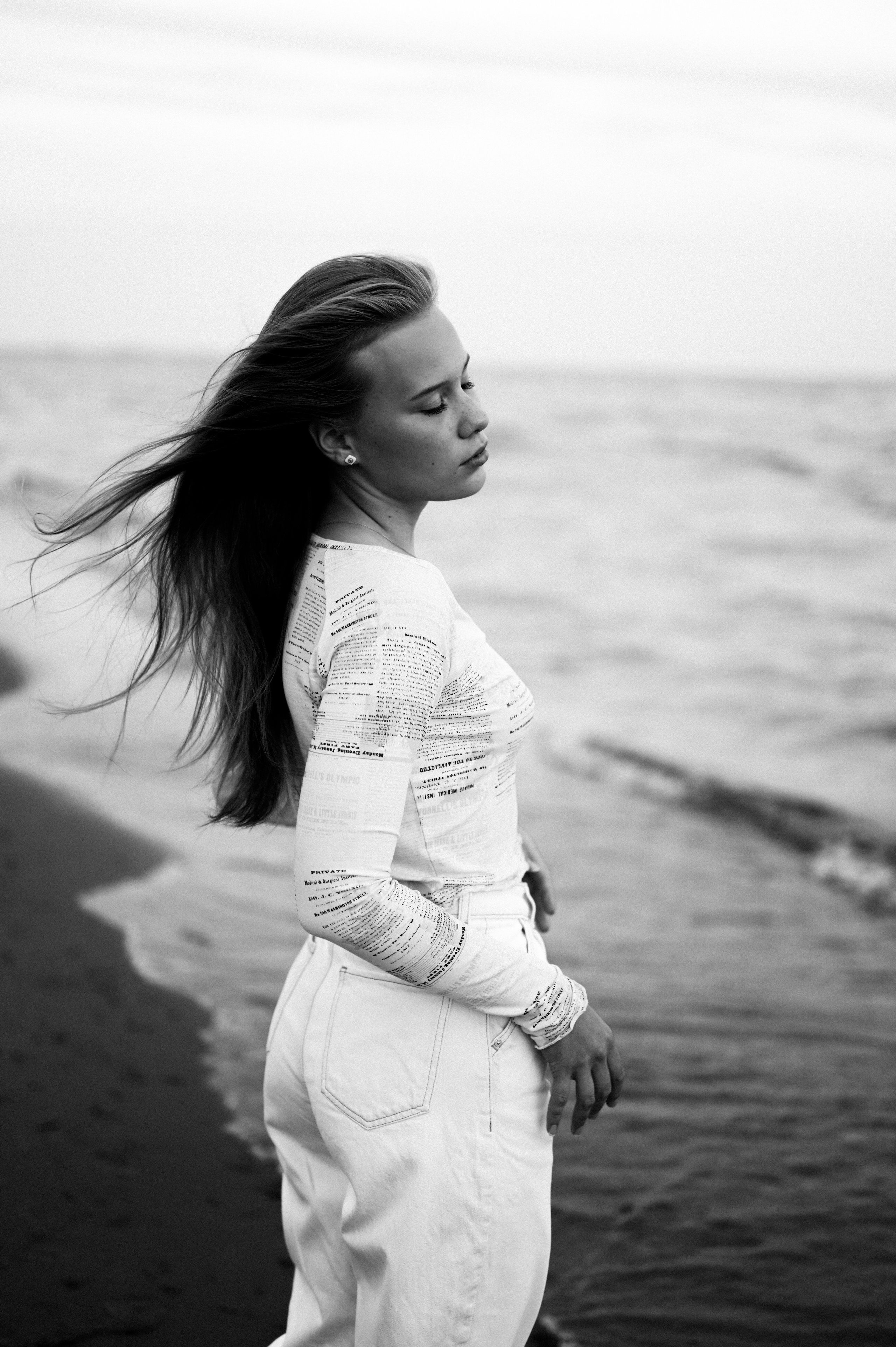 Женский портрет. Главная