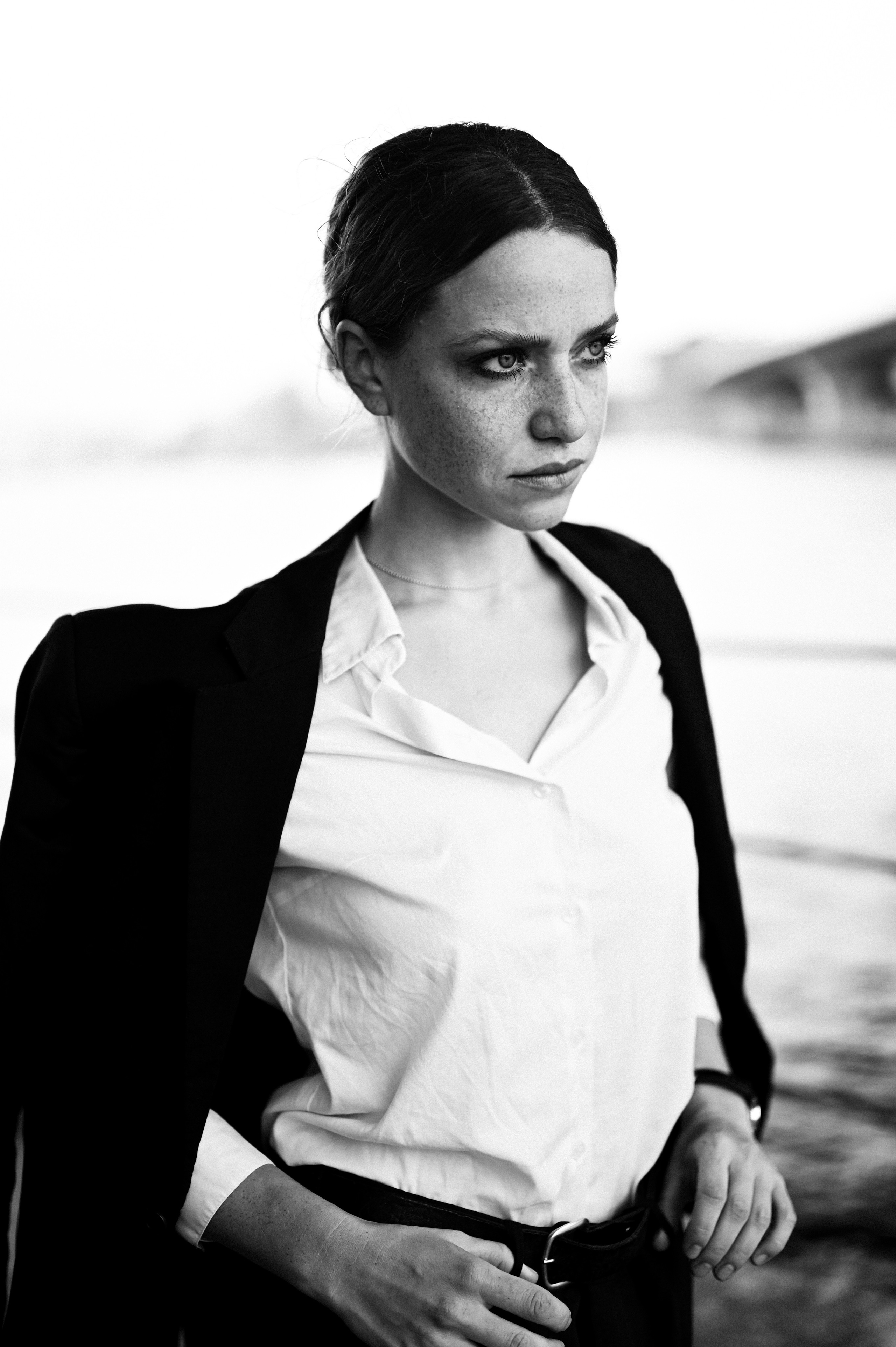 Женский портрет. Главная