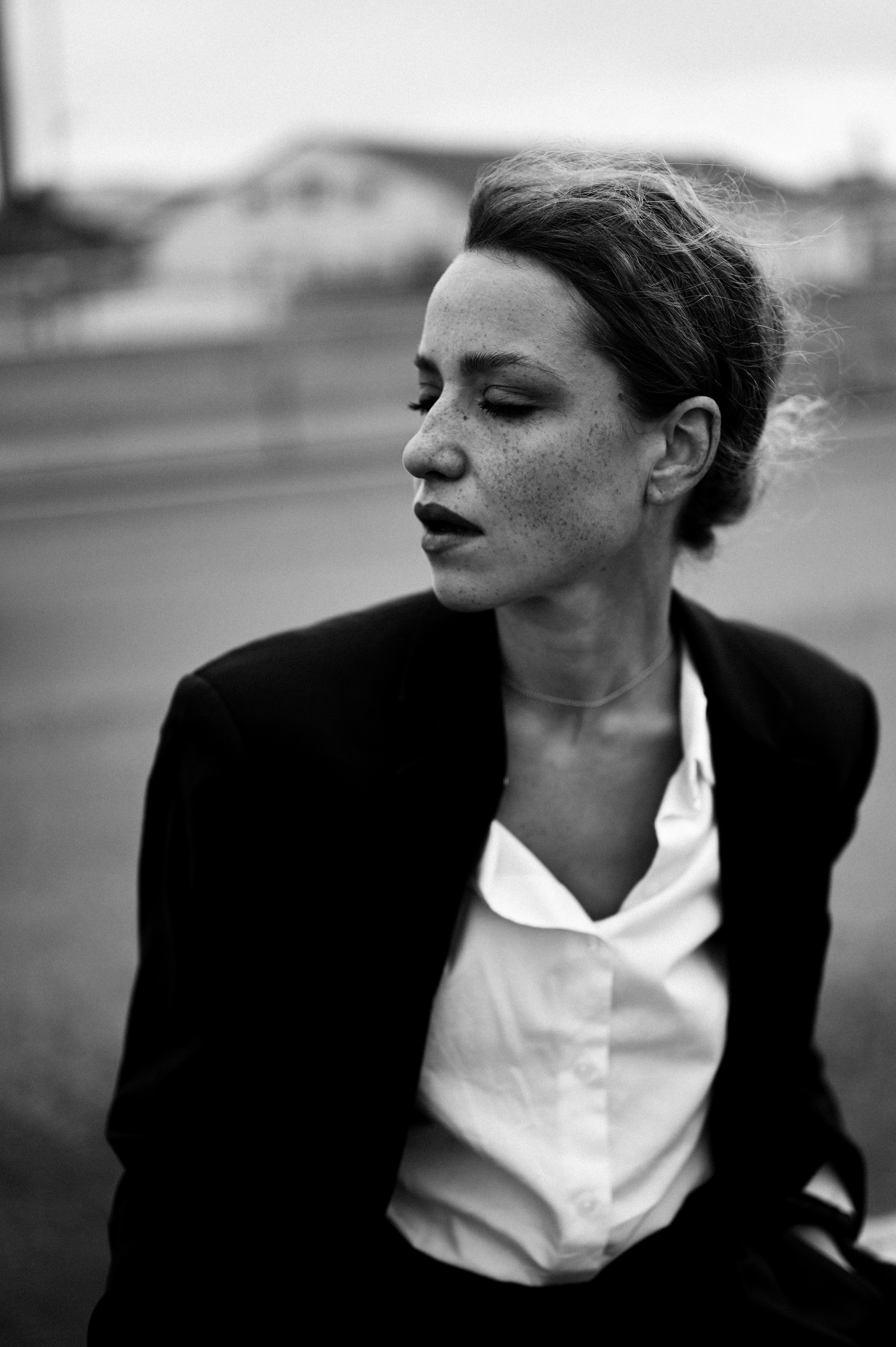 Женский портрет. Главная