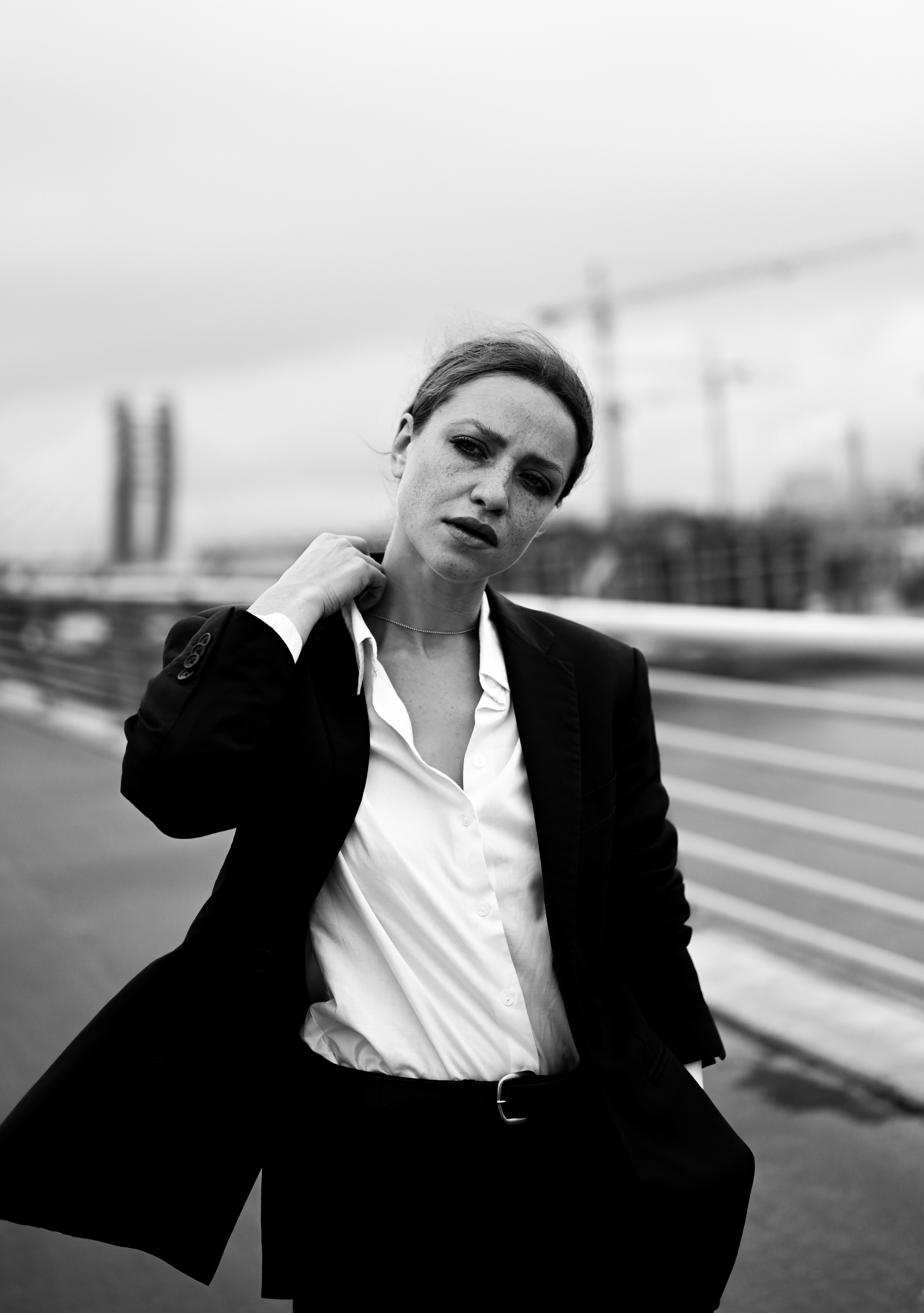 Женский портрет. Главная