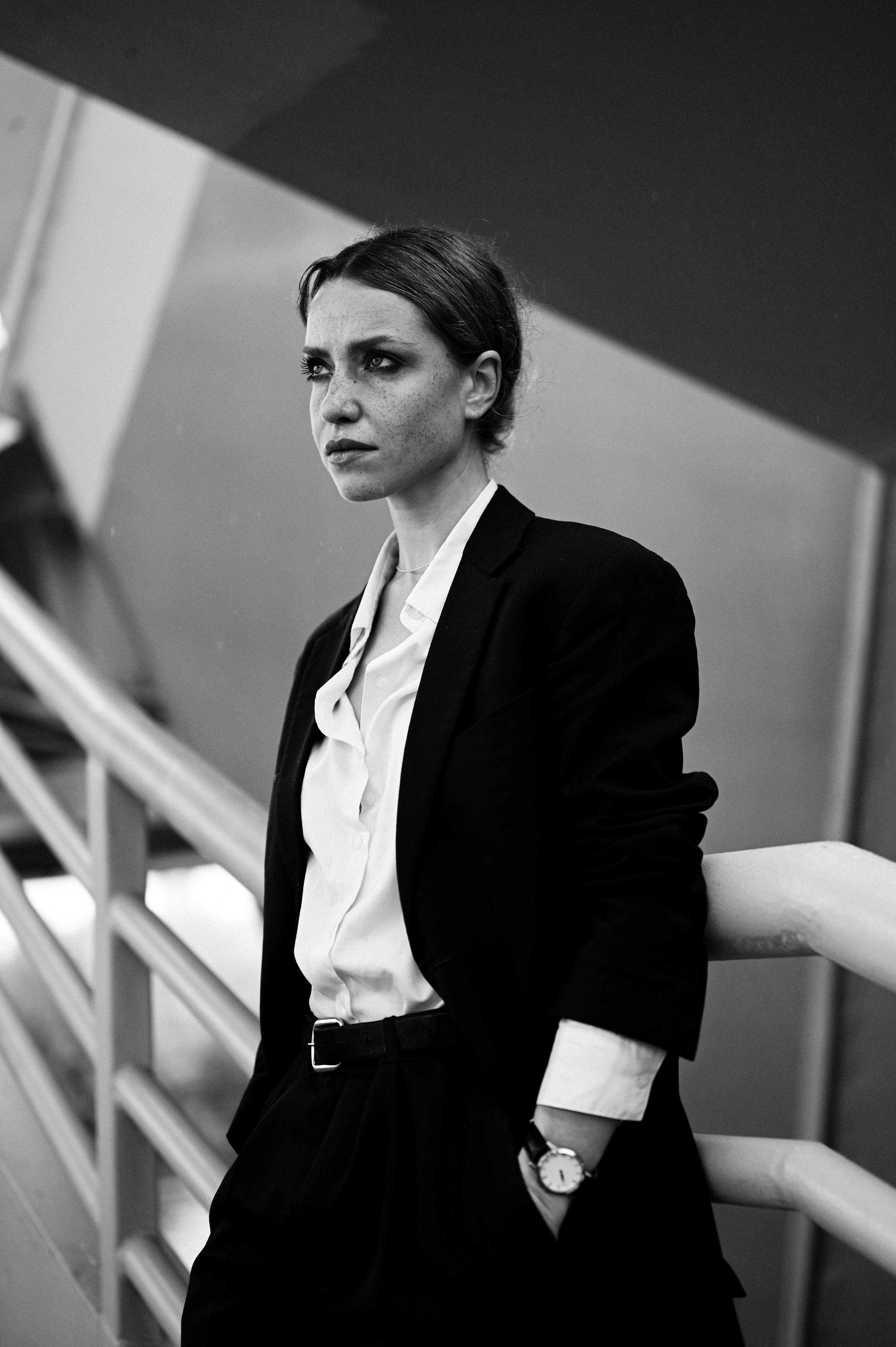 Женский портрет. Главная