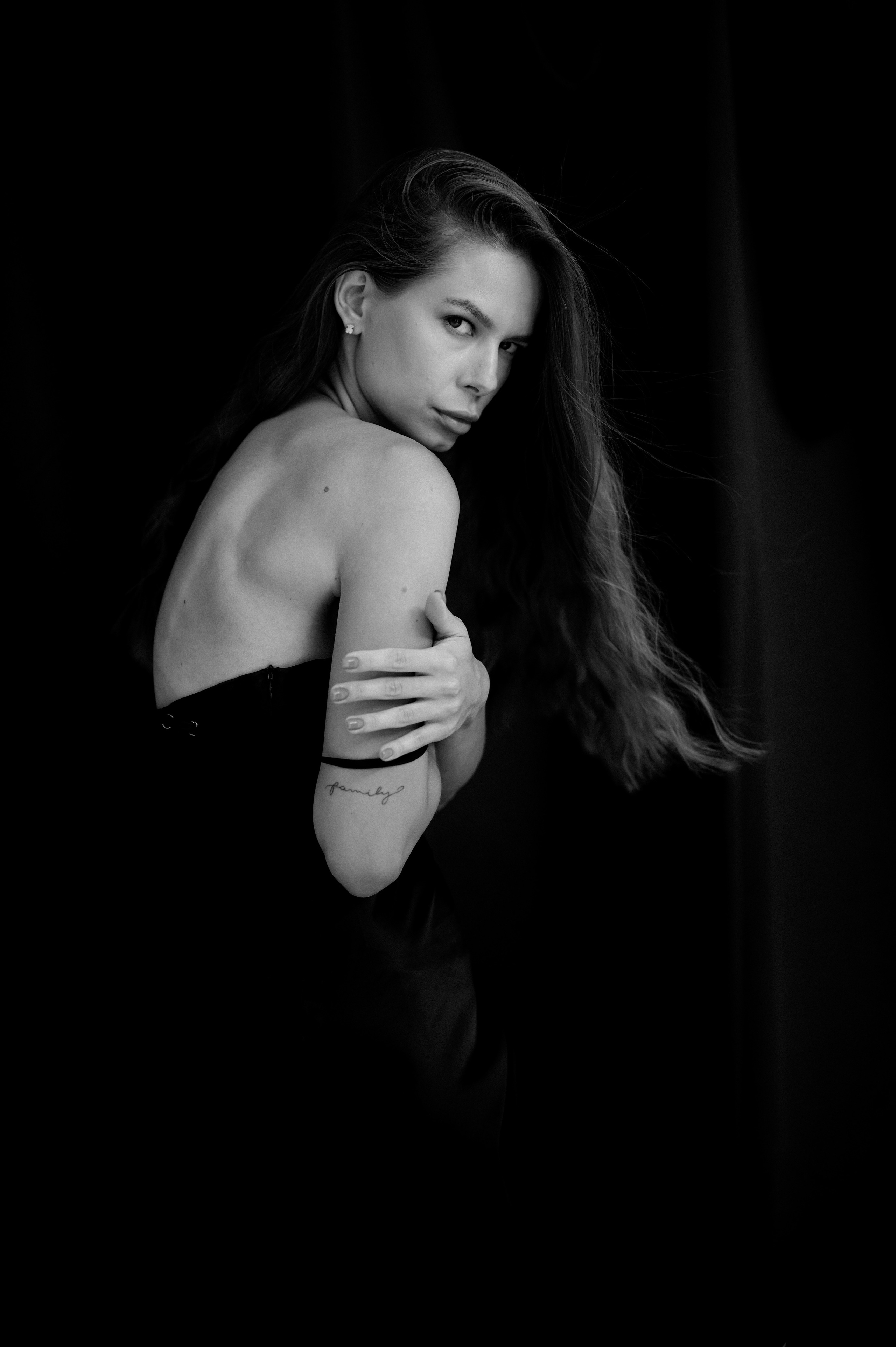 Женский портрет. Главная