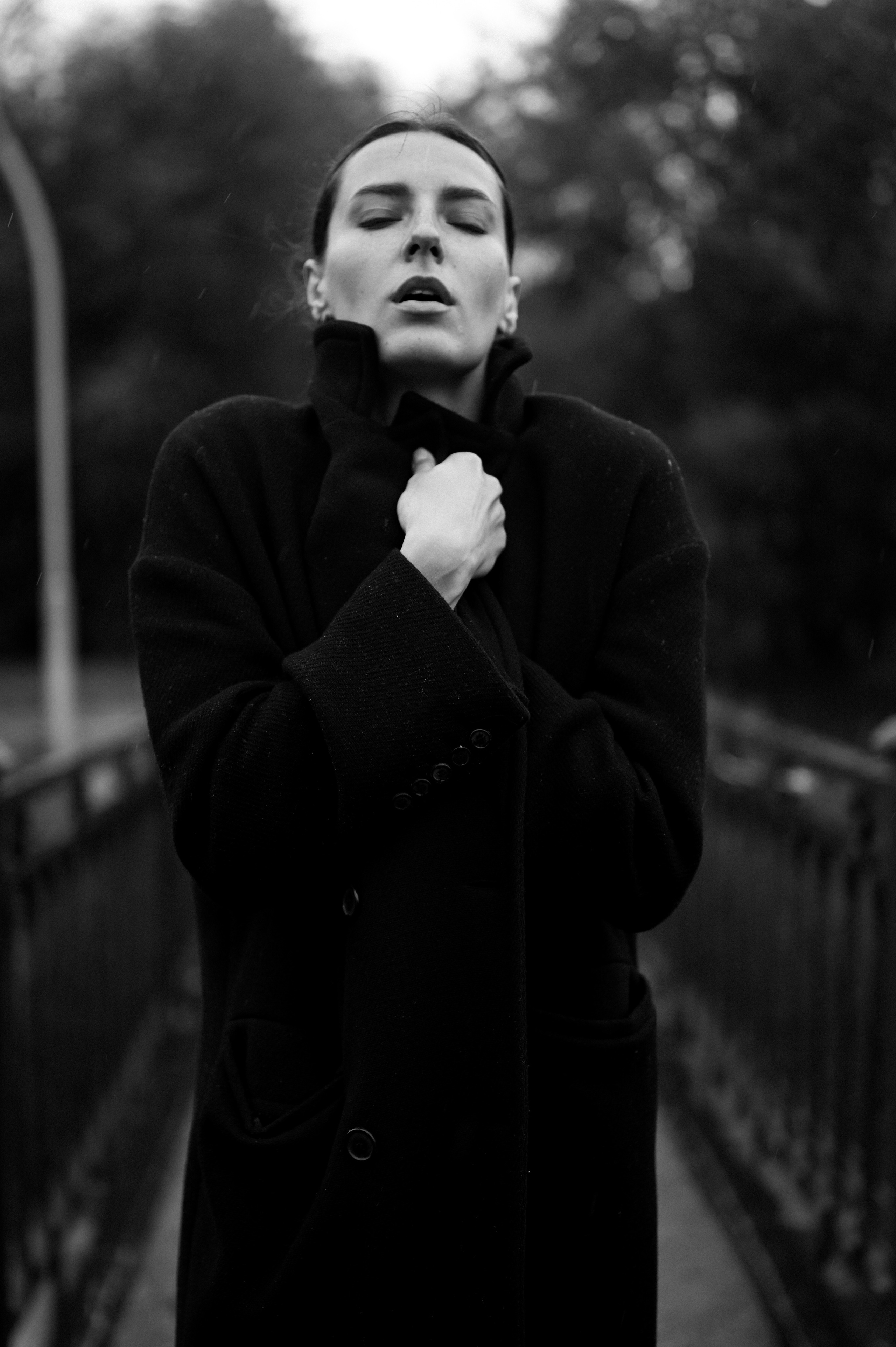 Женский портрет. Главная