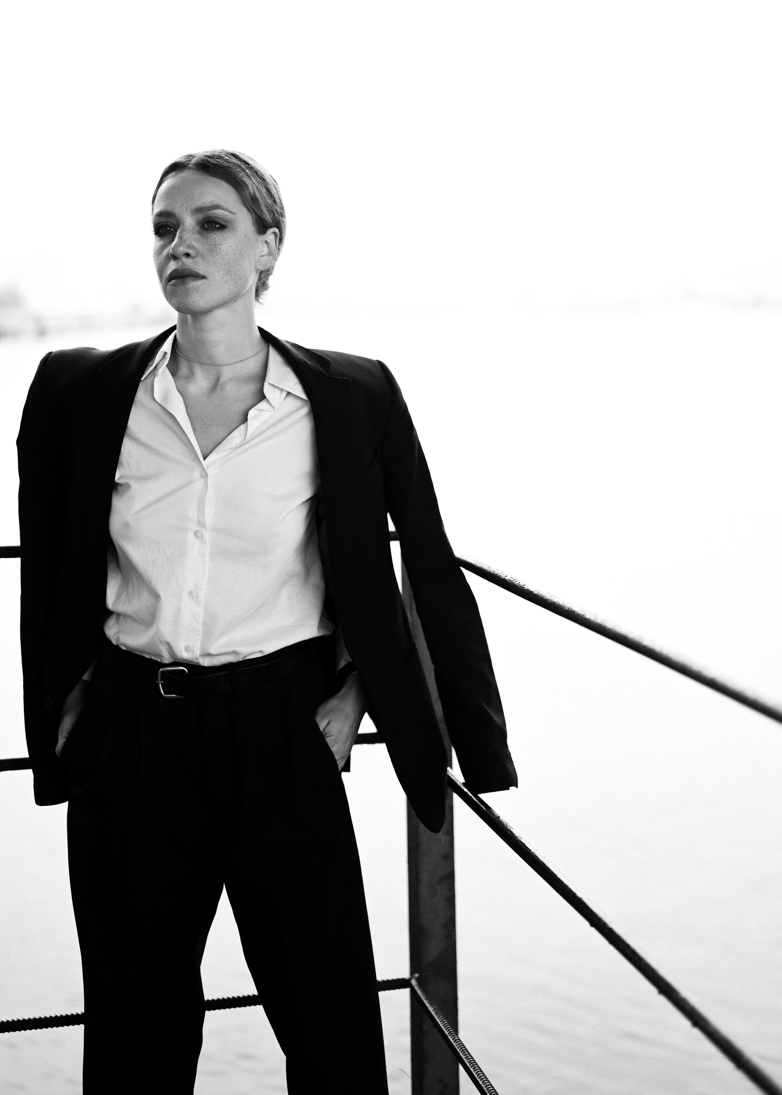 Женский портрет. Главная