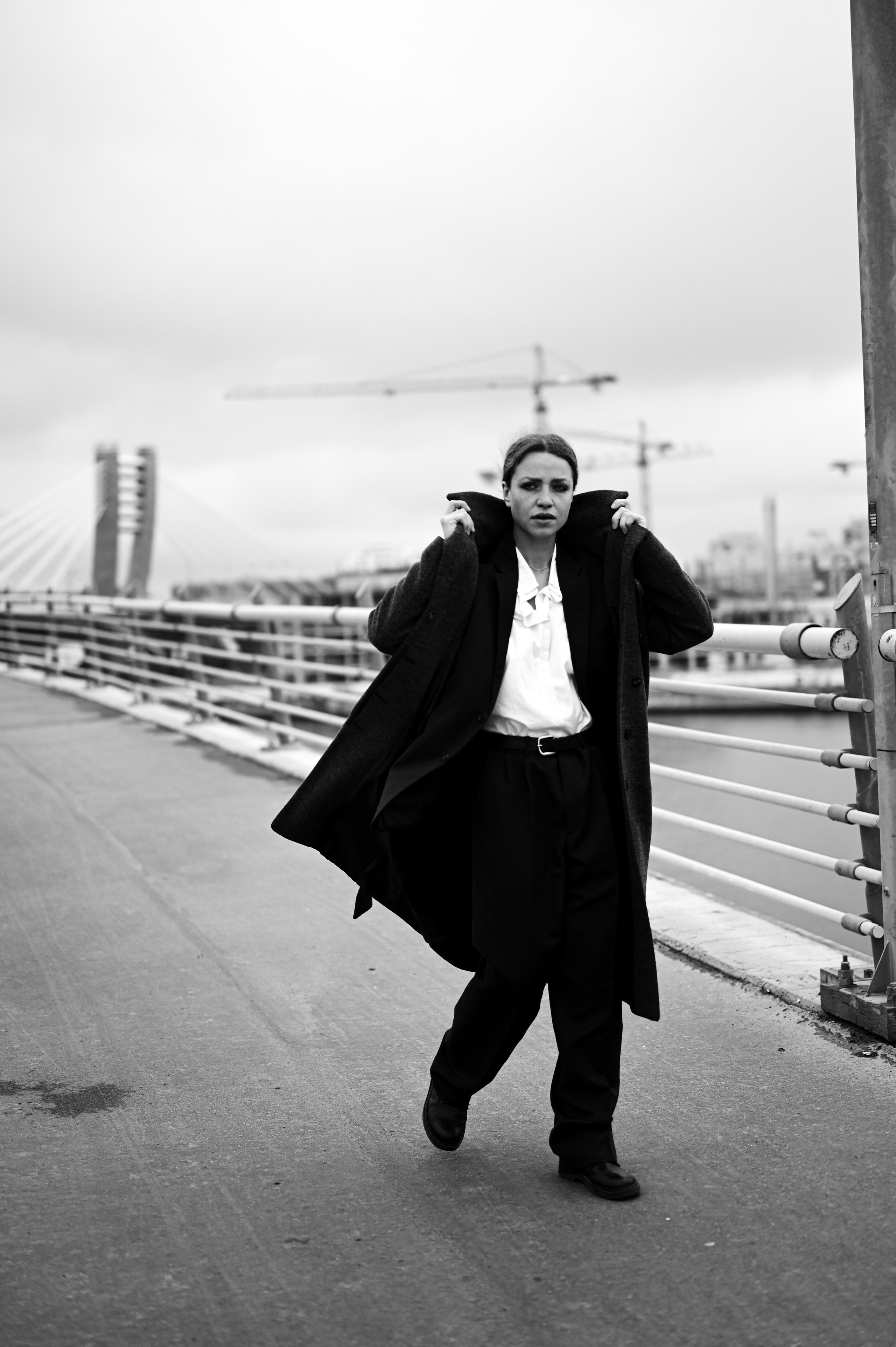 Женский портрет. Главная