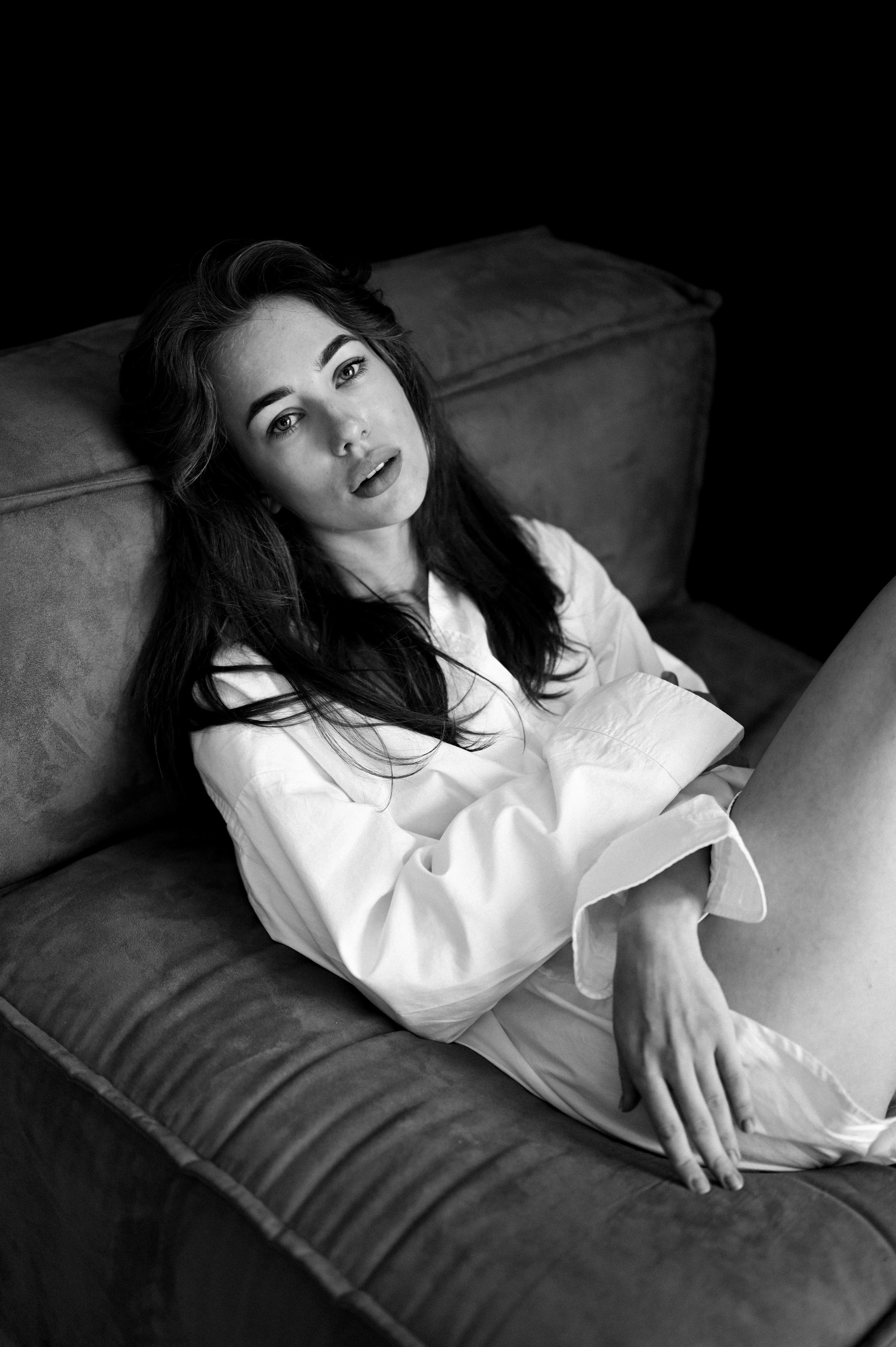 Женский портрет. Главная